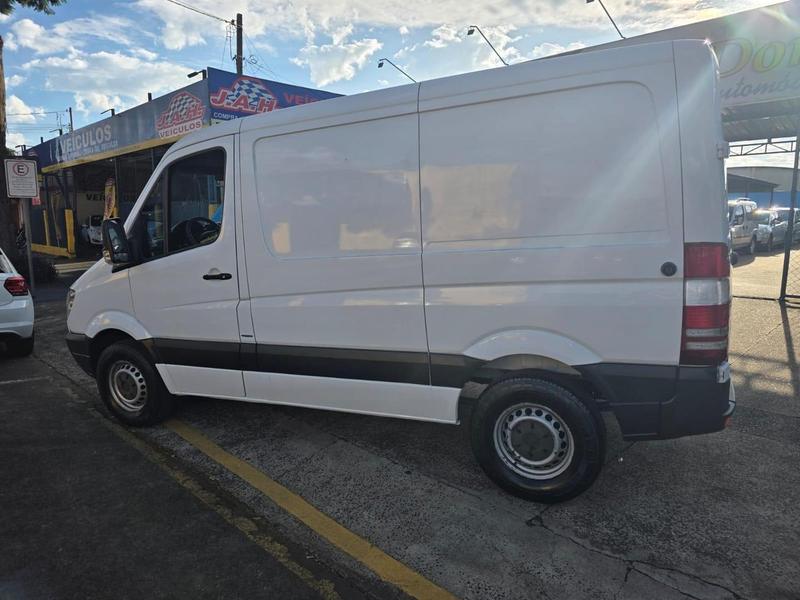 Mercedes-Benz 311cdistreetf - foto 4