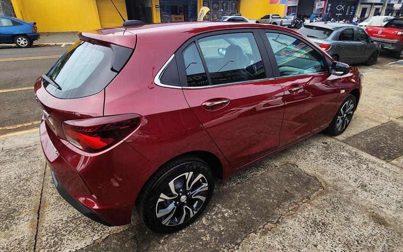 Chevrolet Onix 10tat - foto 4