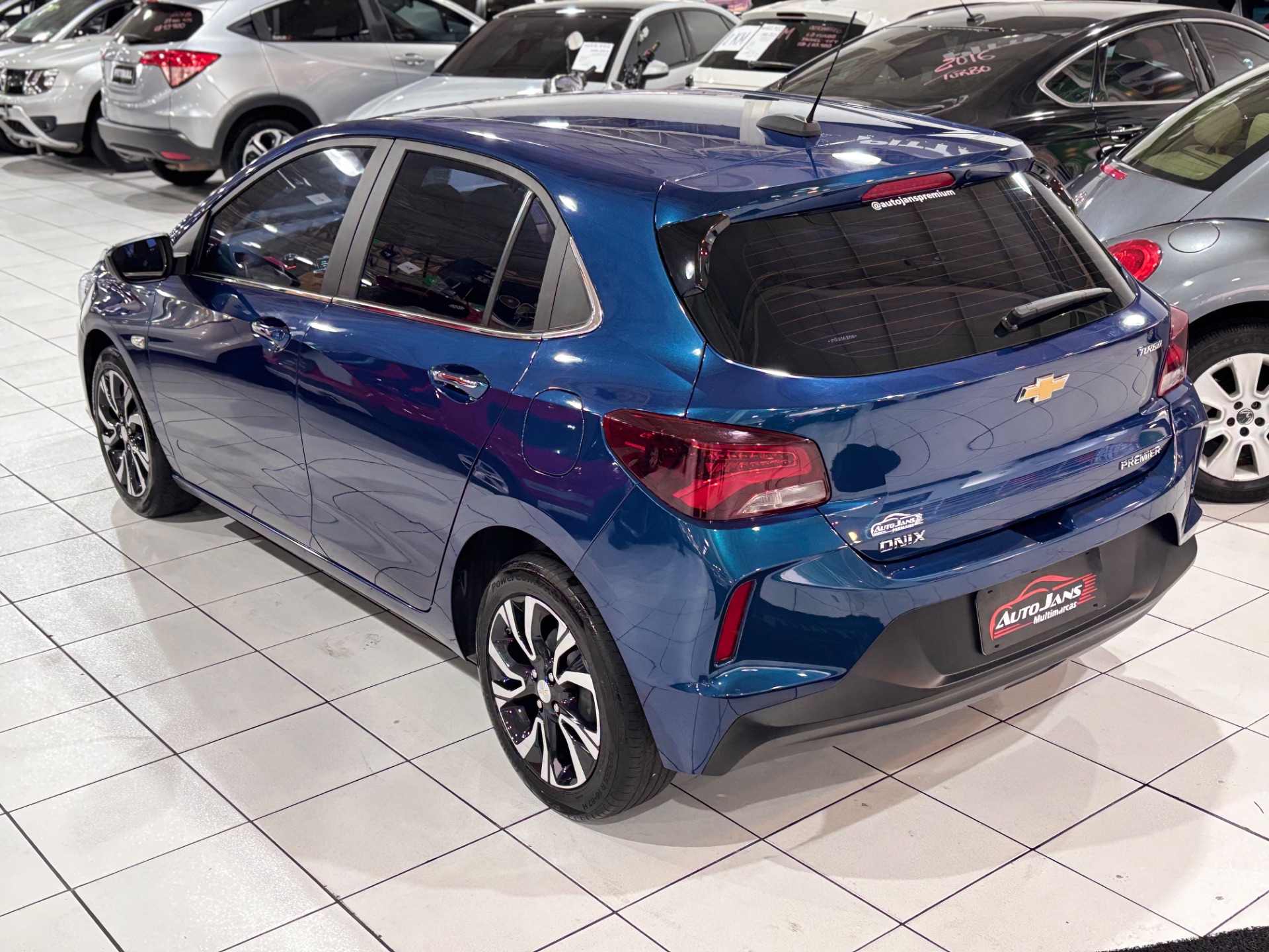 chevrolet onix 1.0 at premier 2