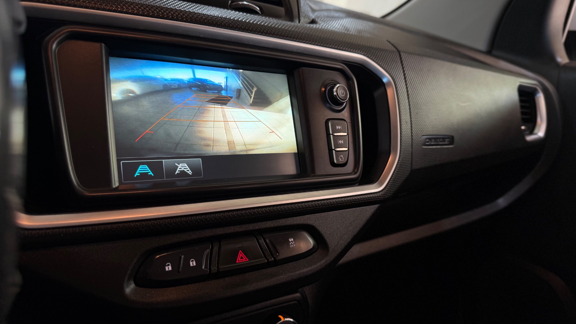 chevrolet spin 18l at premier 2023