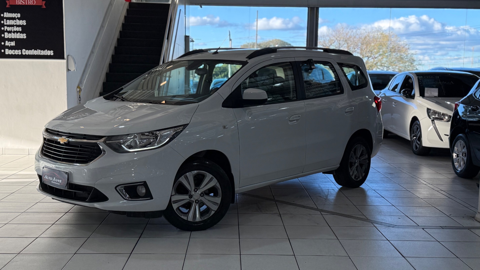 chevrolet spin 18l at premier 2023