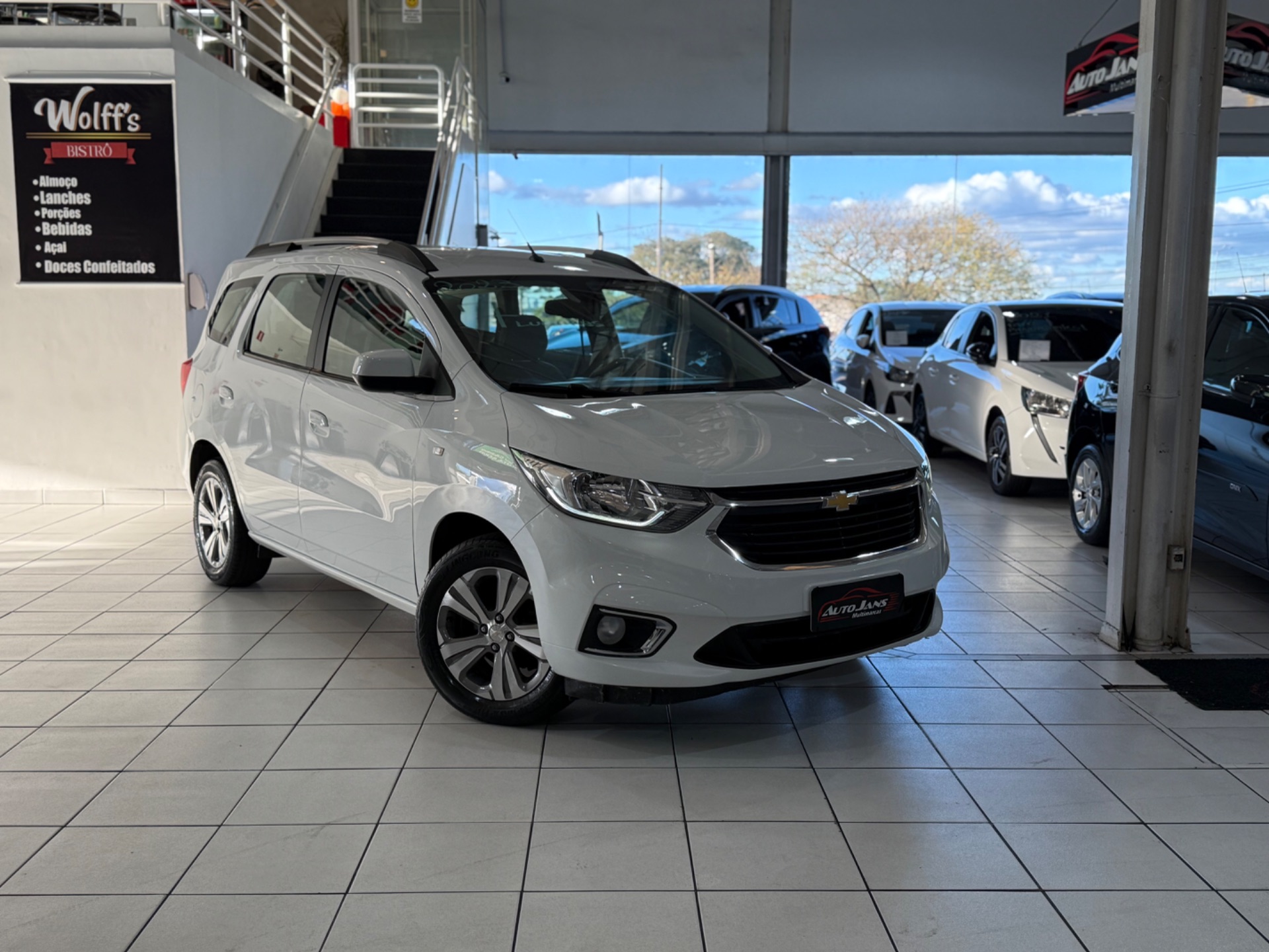 chevrolet spin 18l at premier 2023