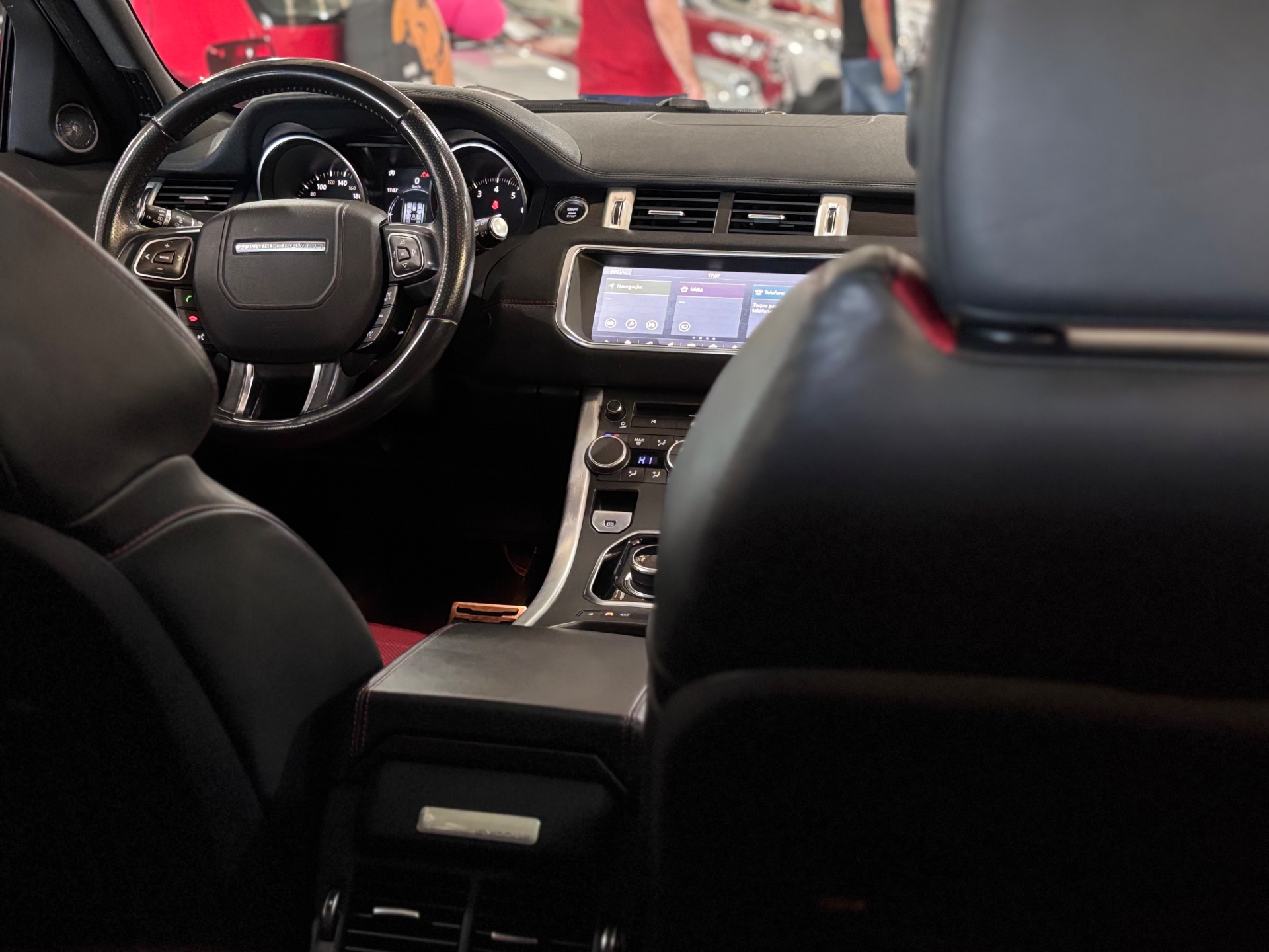 land rover evoque dynamique 2.0turbo at hse 2018