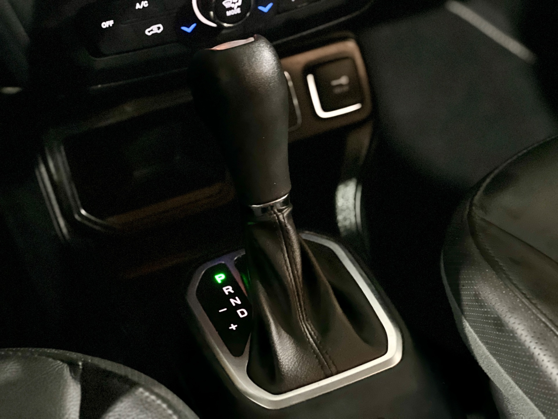 jeep renegade lngtd at 2021