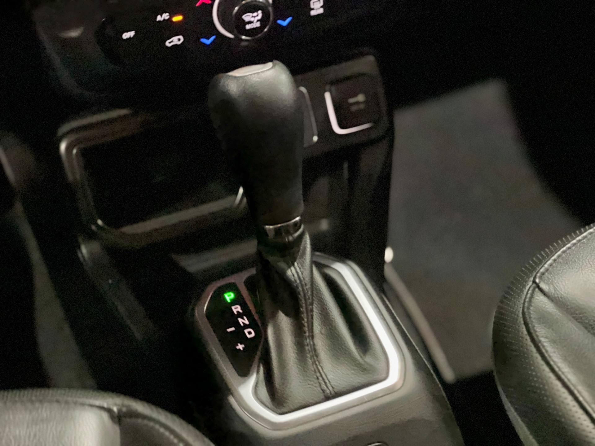 jeep renegade lngtd at 2021