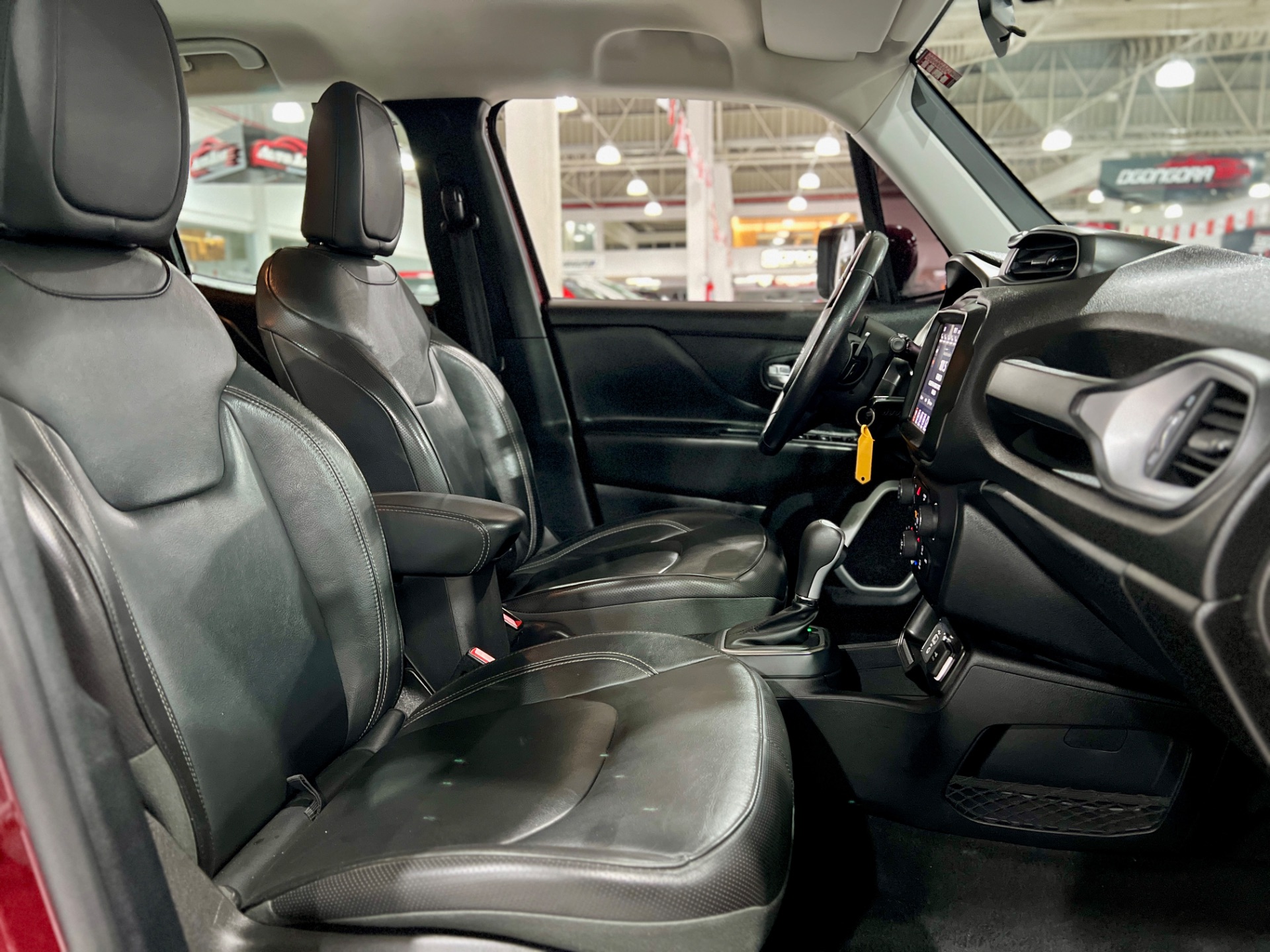 jeep renegade lngtd at 2021