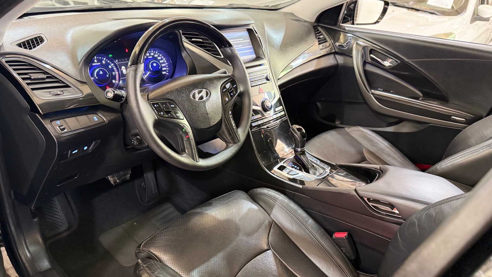 hyundai azera 3.0 v6 at com teto solar 2016