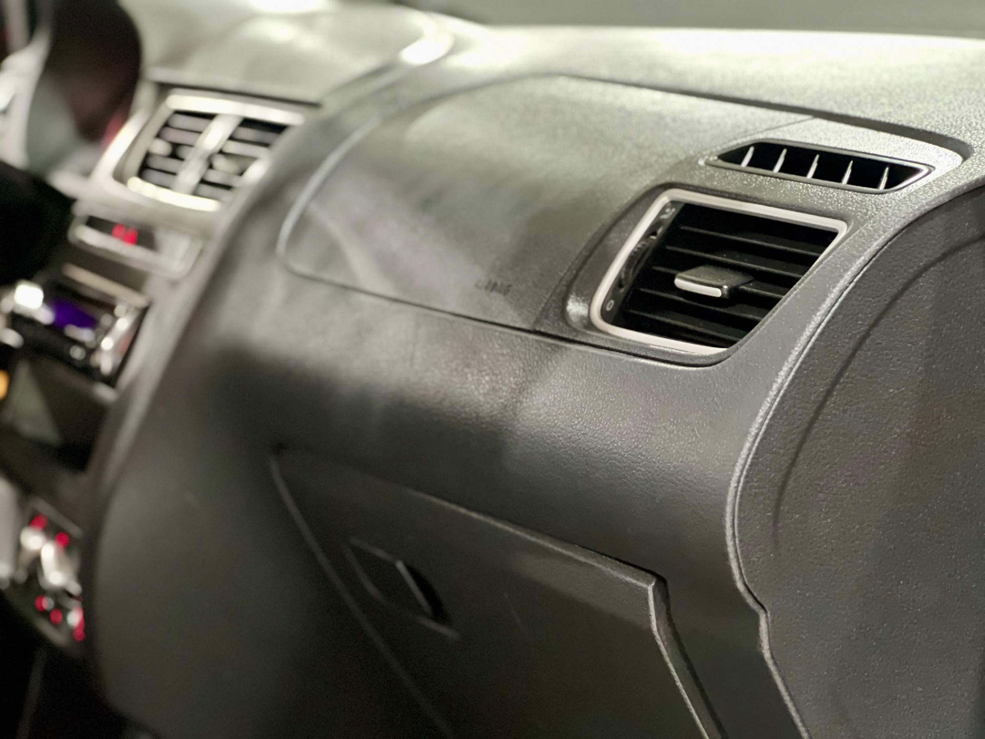 volkswagen fox 1.6 at 2014