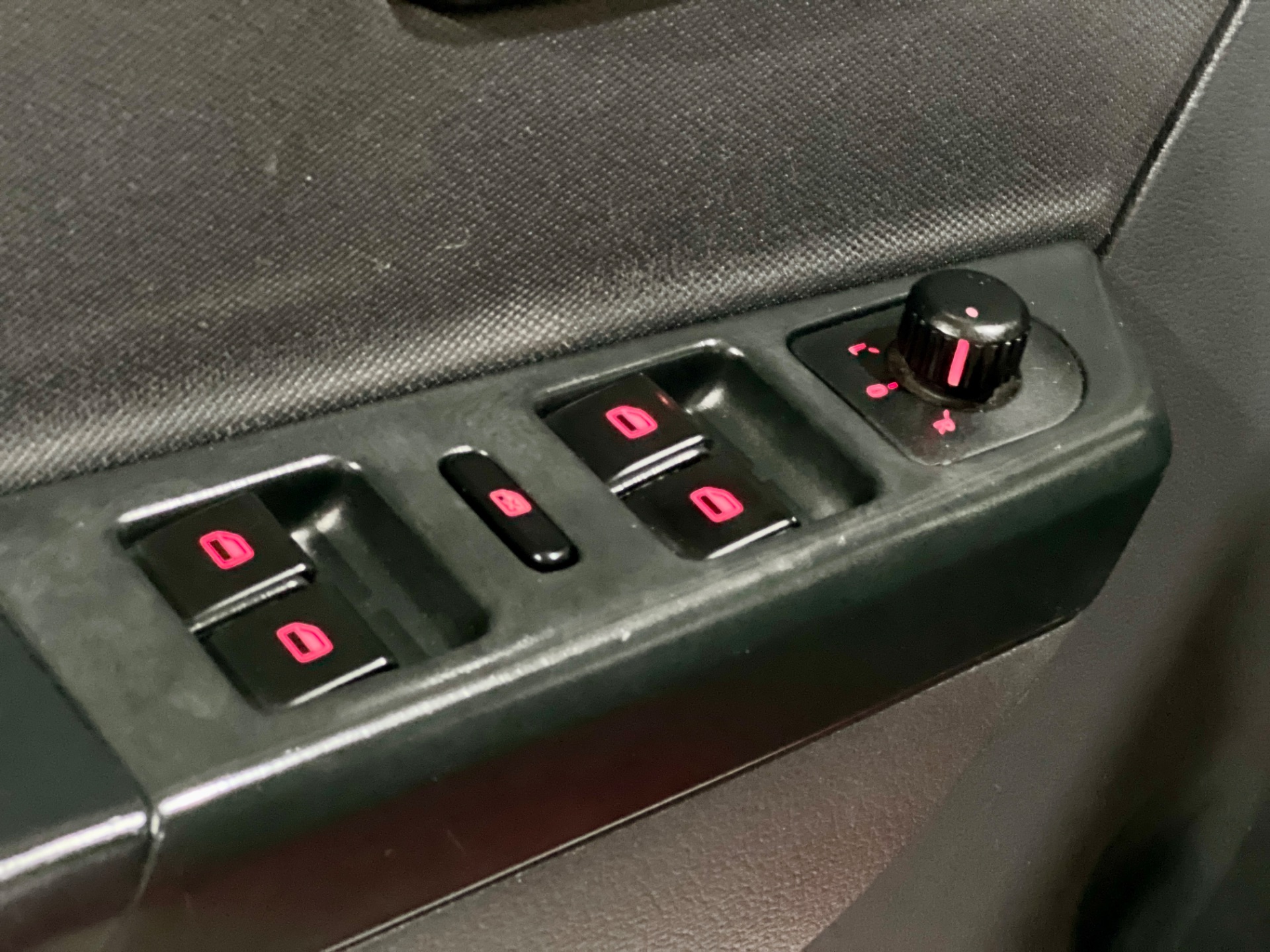 volkswagen fox 1.6 at 2014