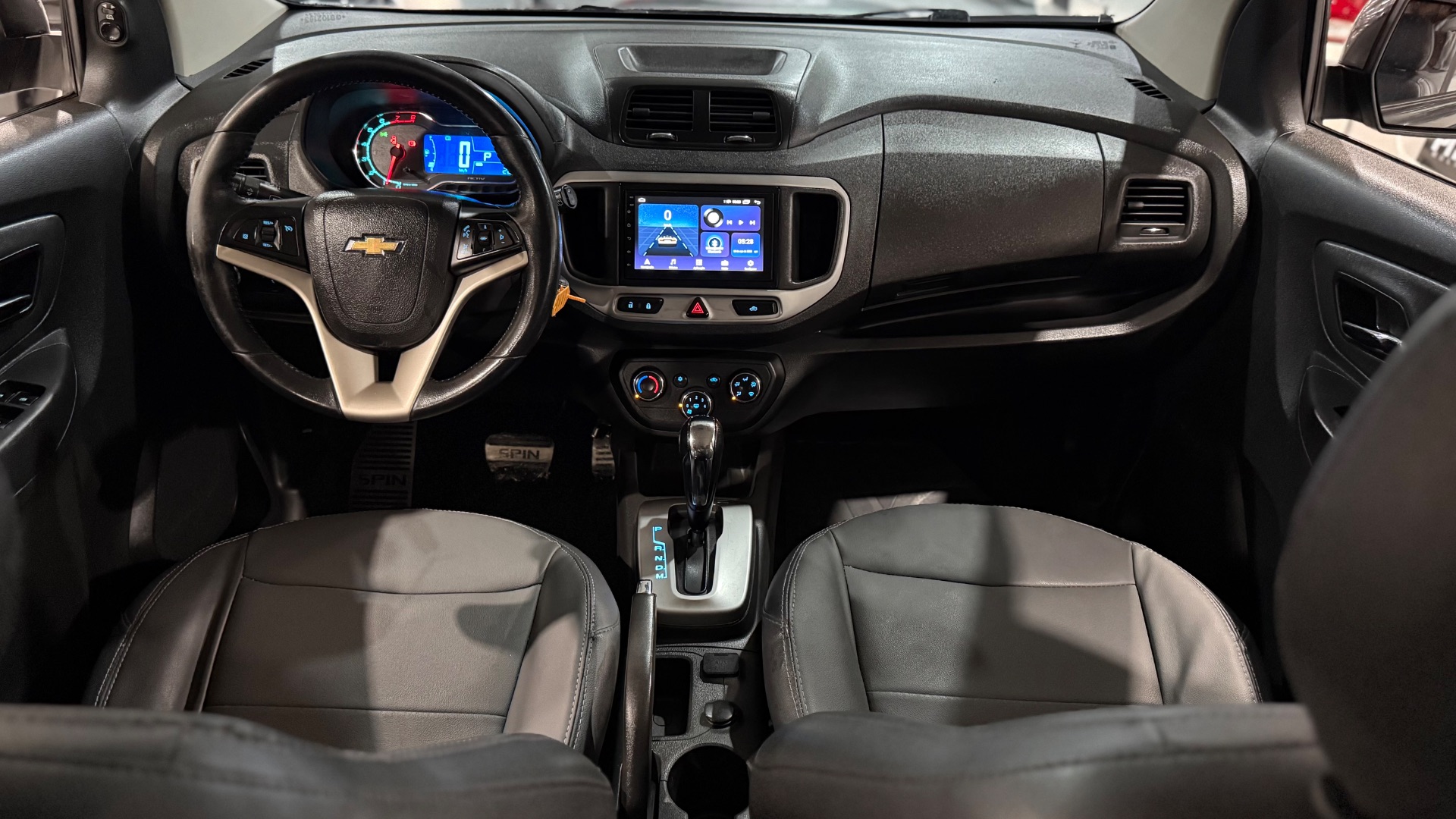 chevrolet spin 1.8 at activ 2016