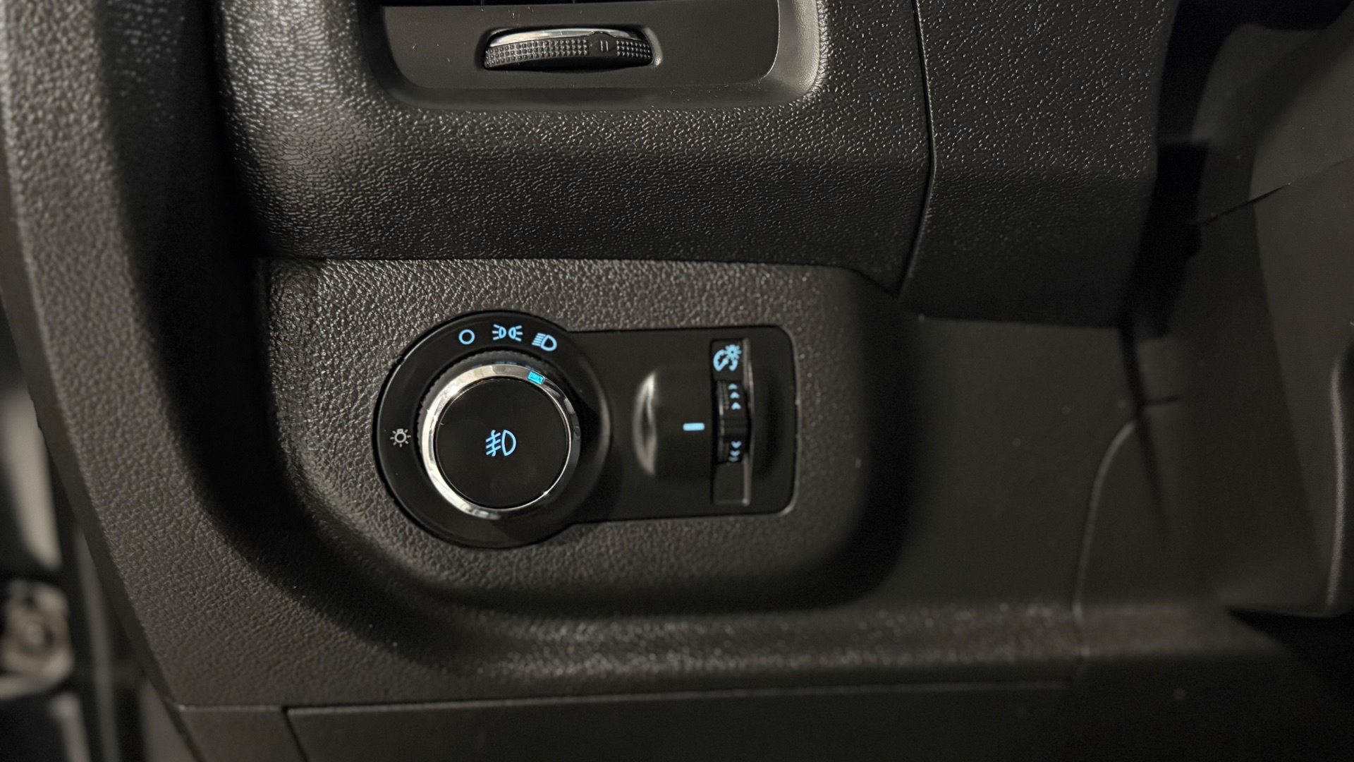 chevrolet spin 1.8 at activ 2016