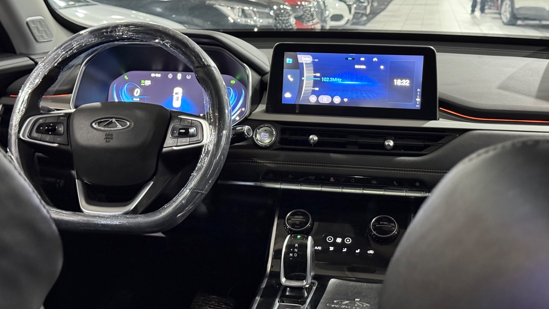 caoa chery tiggo8 1.6 tgdi com teto ano 2021