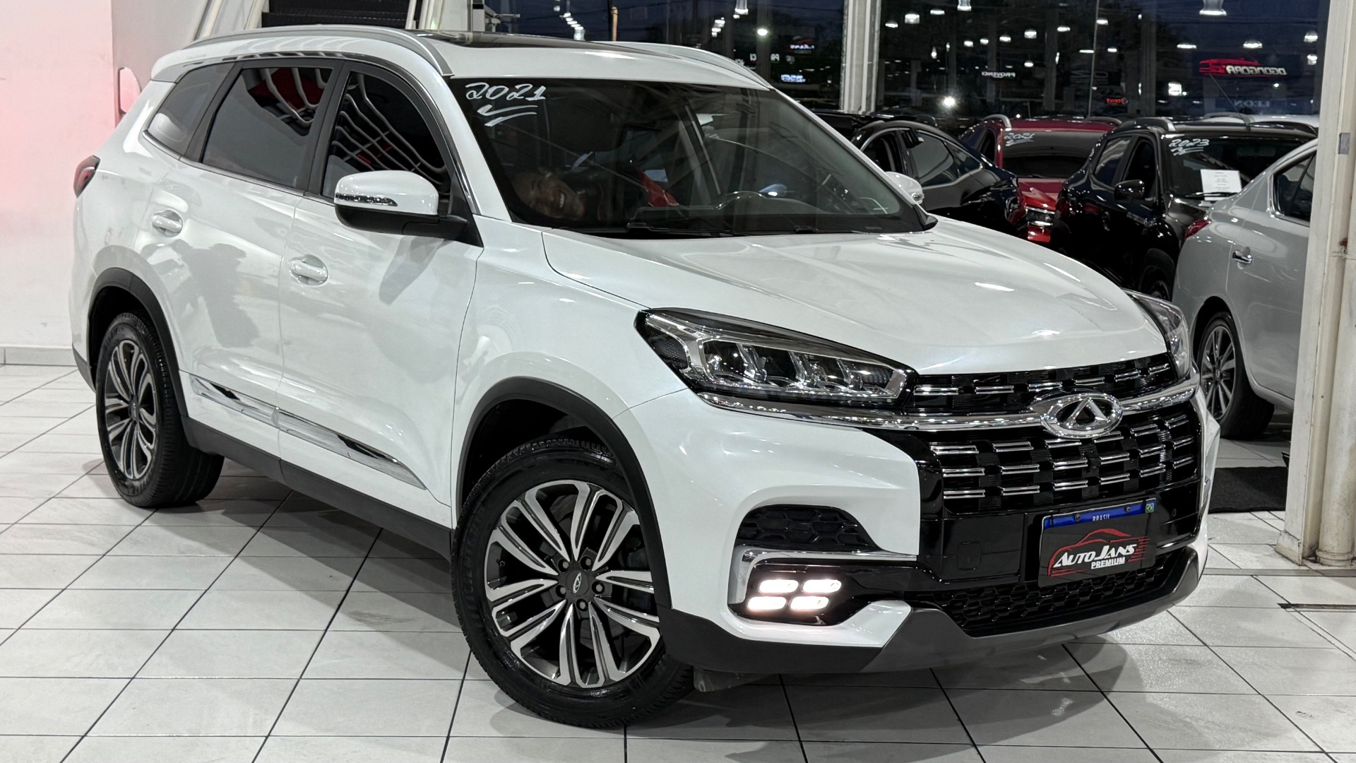 caoa chery tiggo8 1.6 tgdi com teto ano 2021