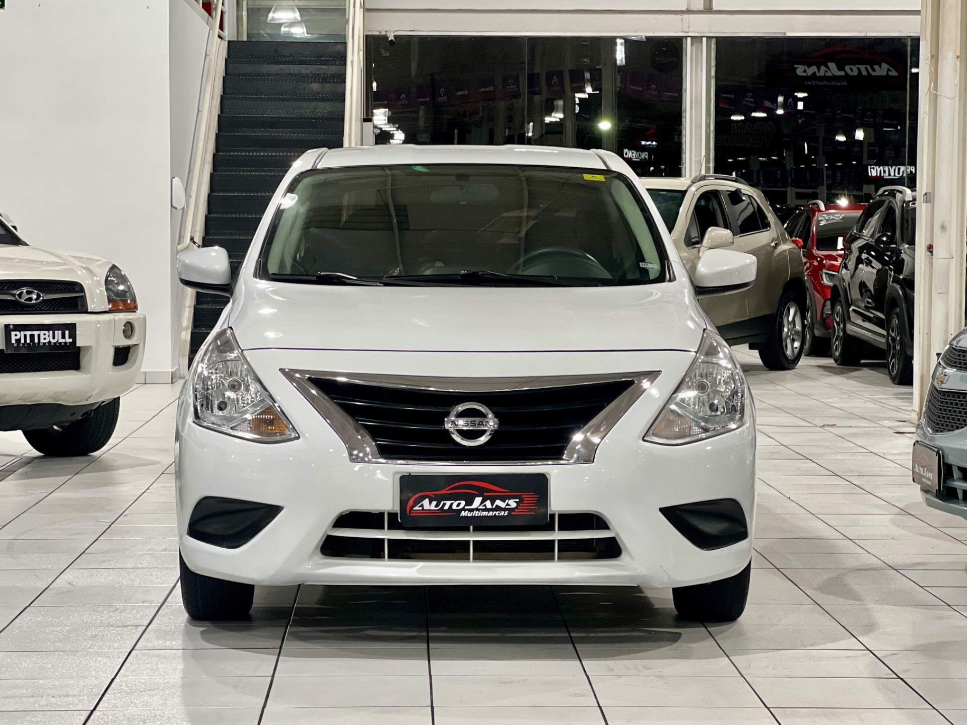 nissan versa sl 1.6 manual completo 2016