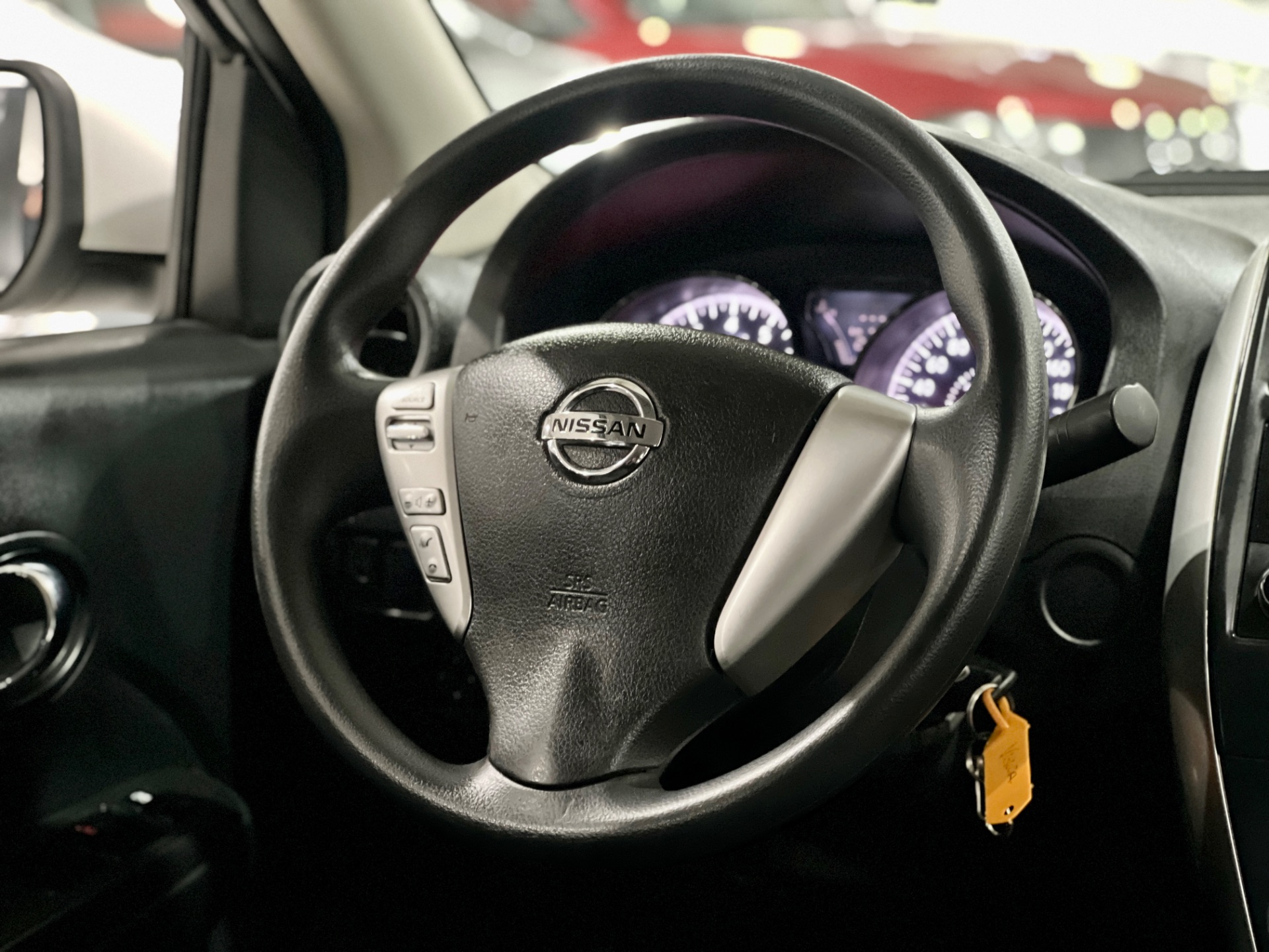 nissan versa sl 1.6 manual completo 2016