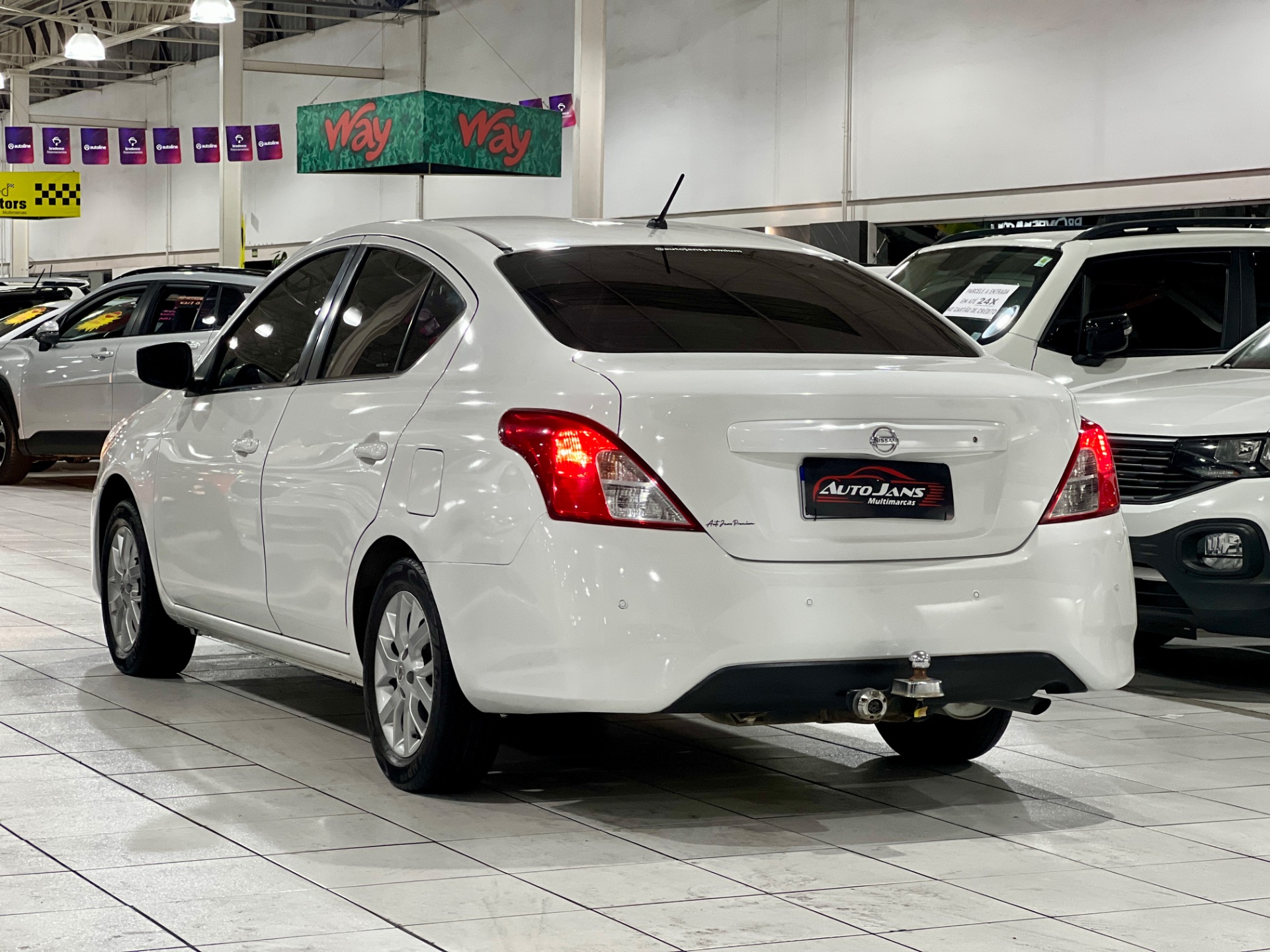 nissan versa sl 1.6 manual completo 2016