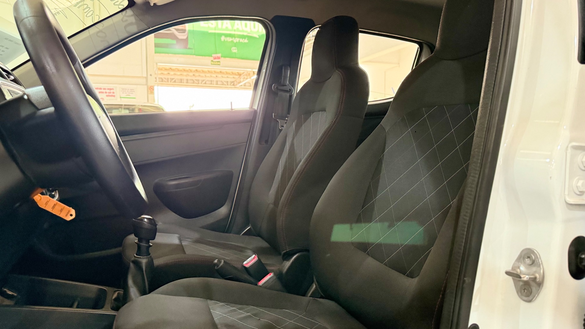 renault kwid zen 2 1.0 completo 2024