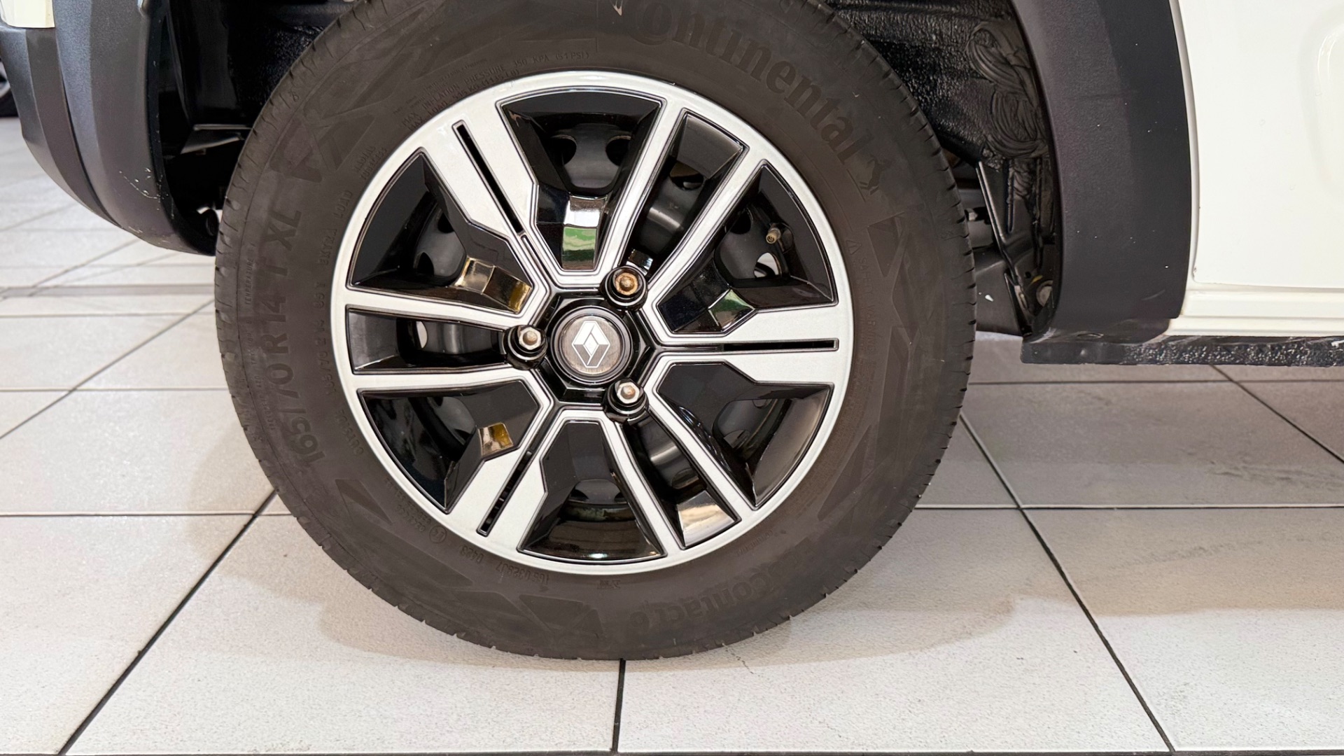 renault kwid zen 2 1.0 completo 2024