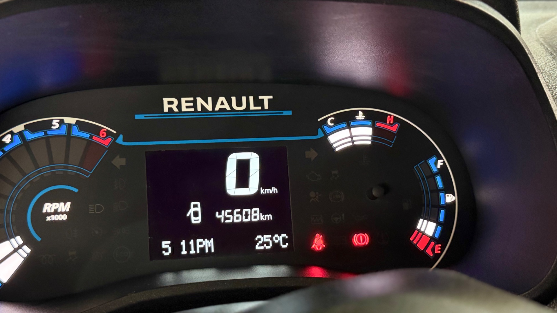 renault kwid zen 2 1.0 completo 2024