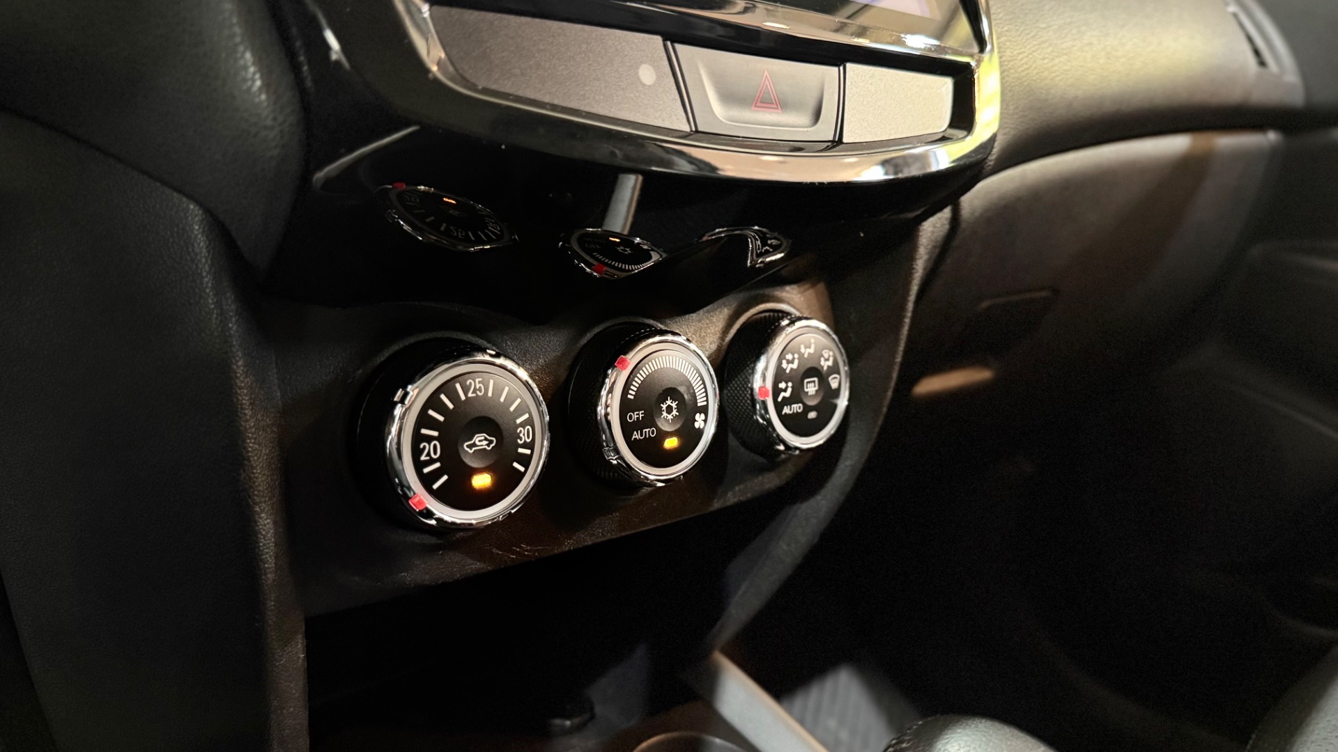 mitsubishi outlander spt hpeawd 2021