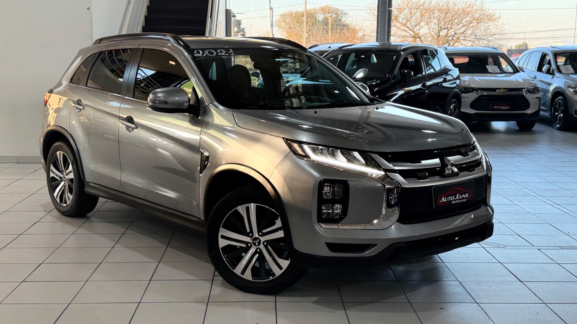 mitsubishi outlander spt hpeawd 2021