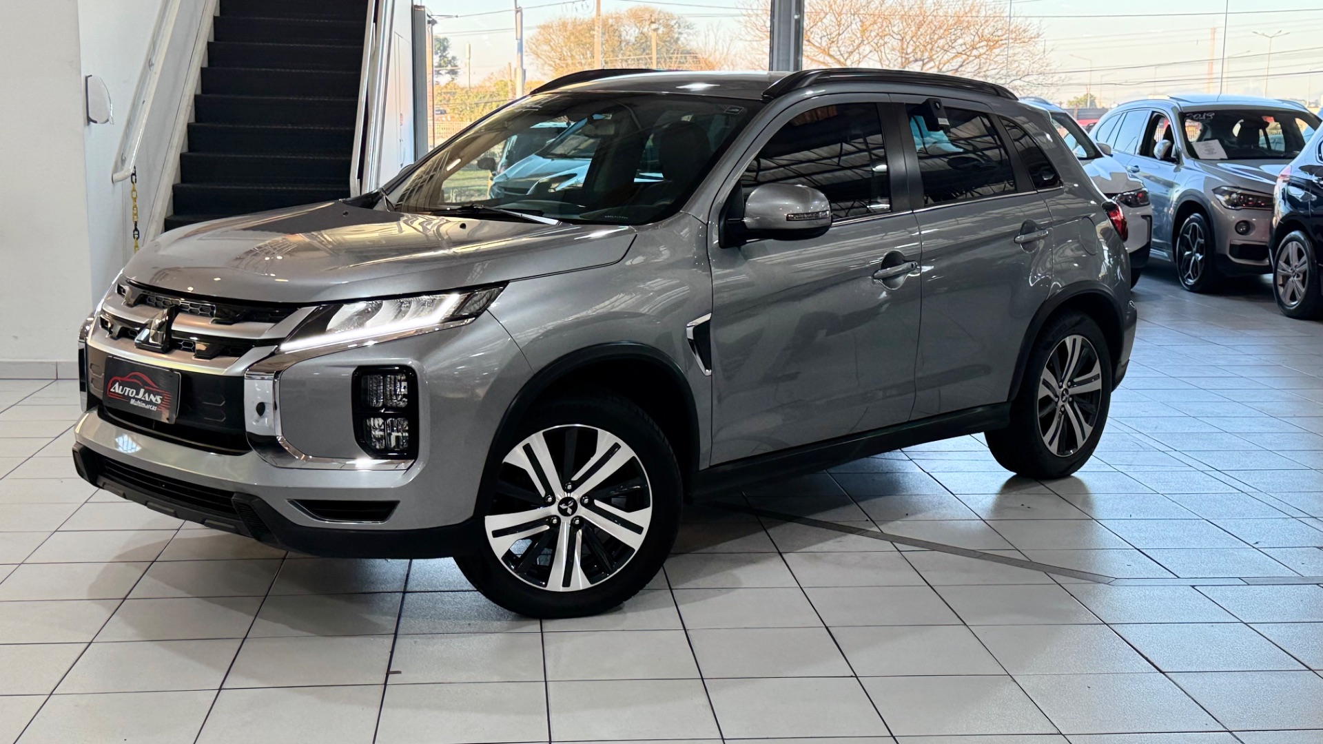 mitsubishi outlander spt hpeawd 2021