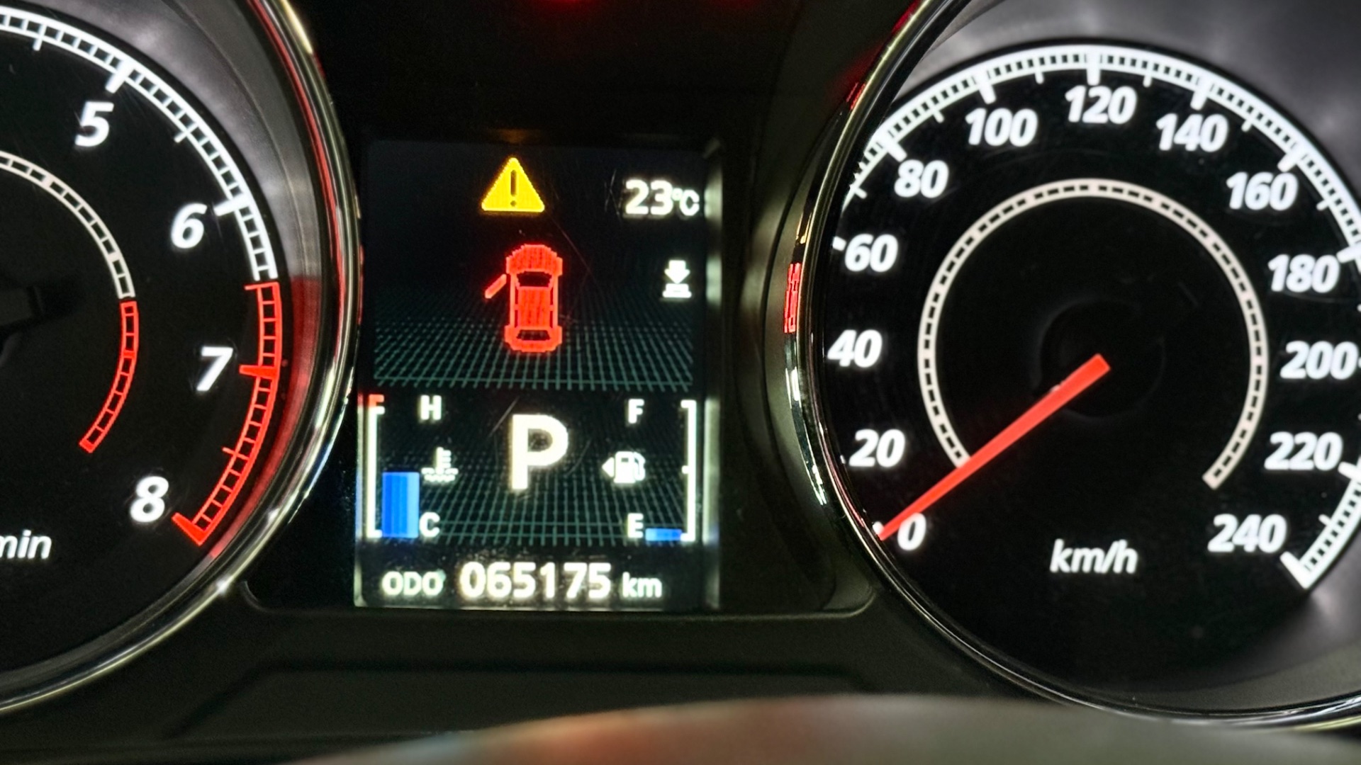 mitsubishi outlander spt hpeawd 2021
