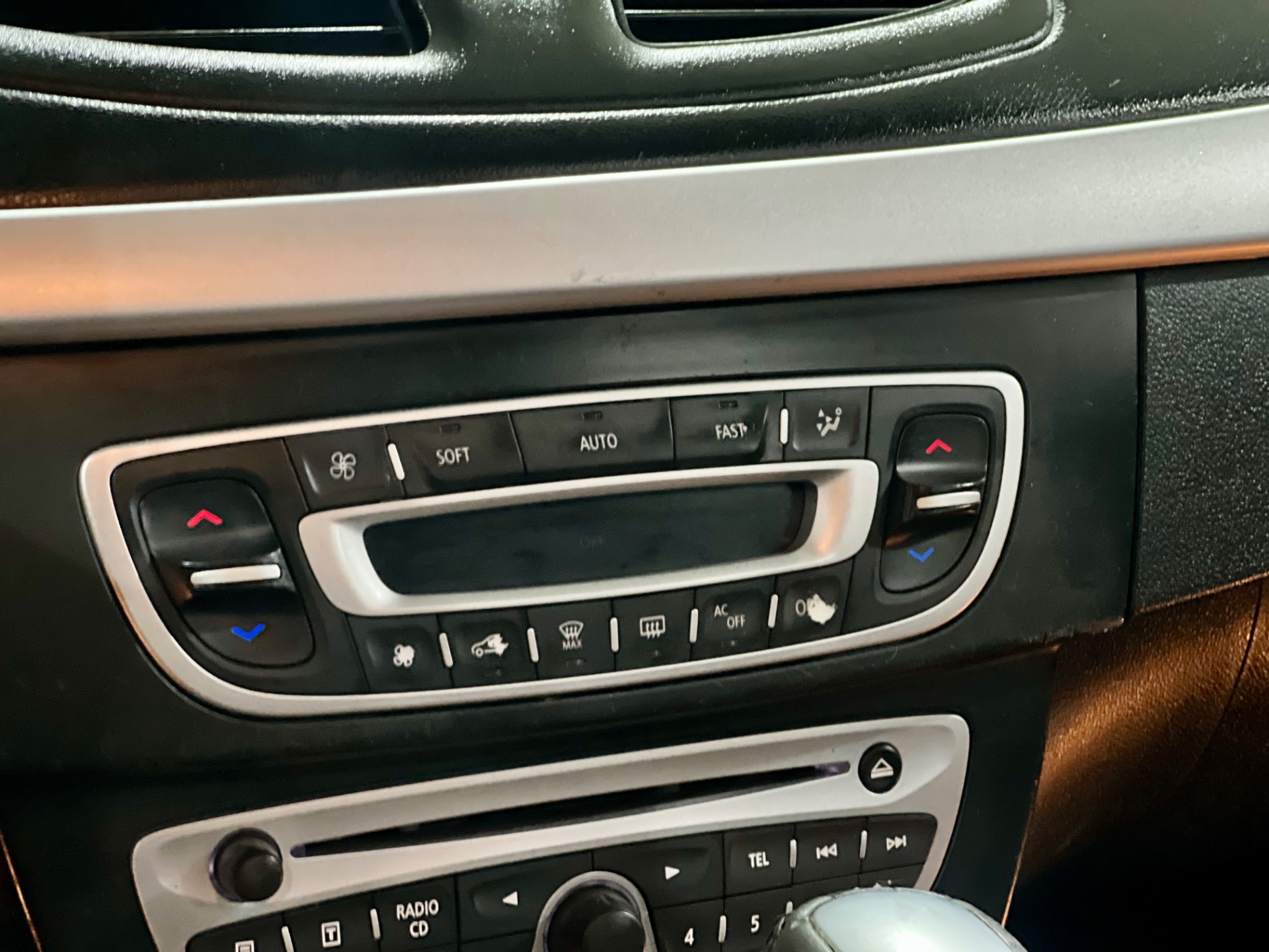 renault fluence dynamique 2.0 cvt 2013