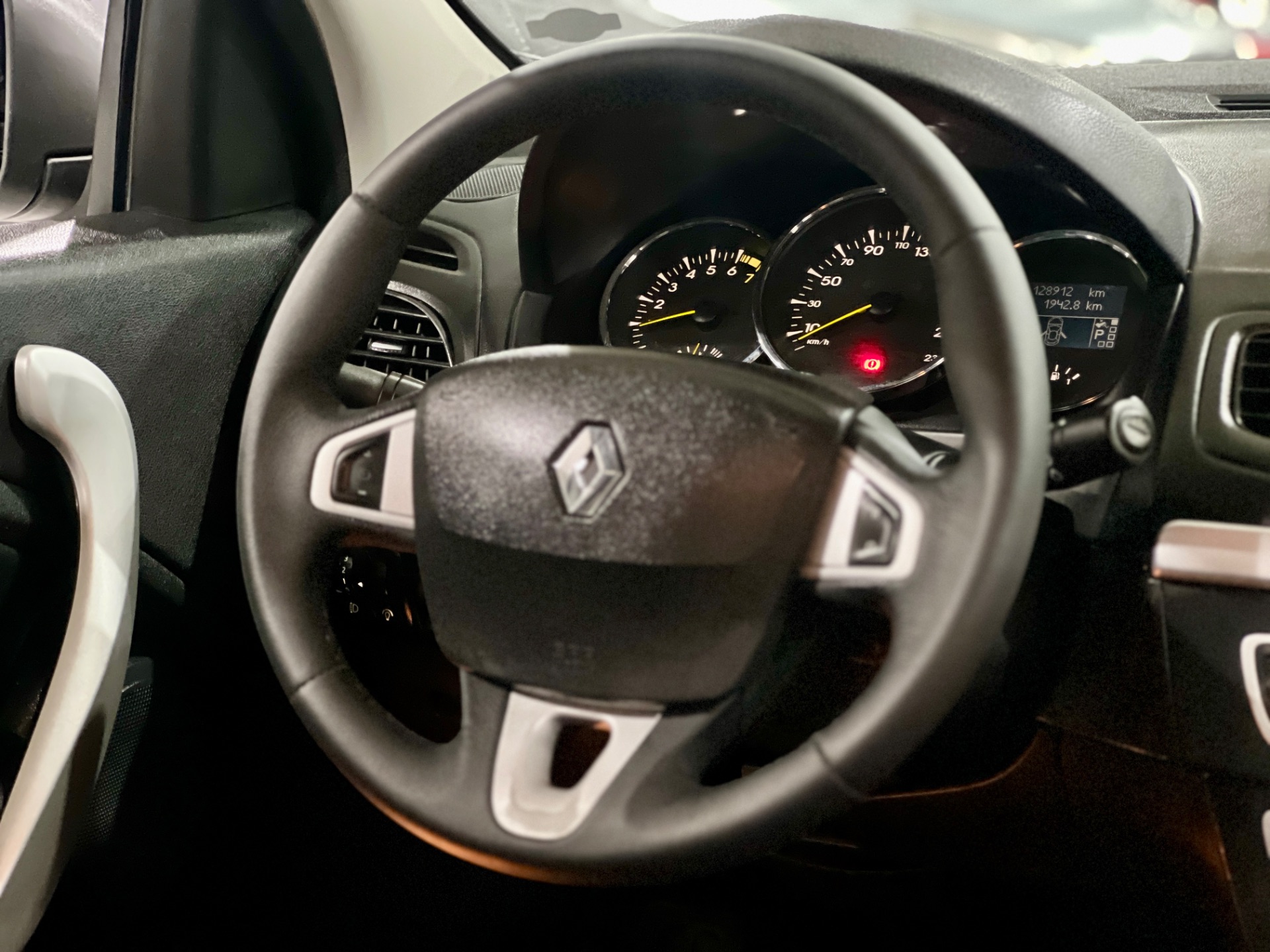 renault fluence dynamique 2.0 cvt 2013