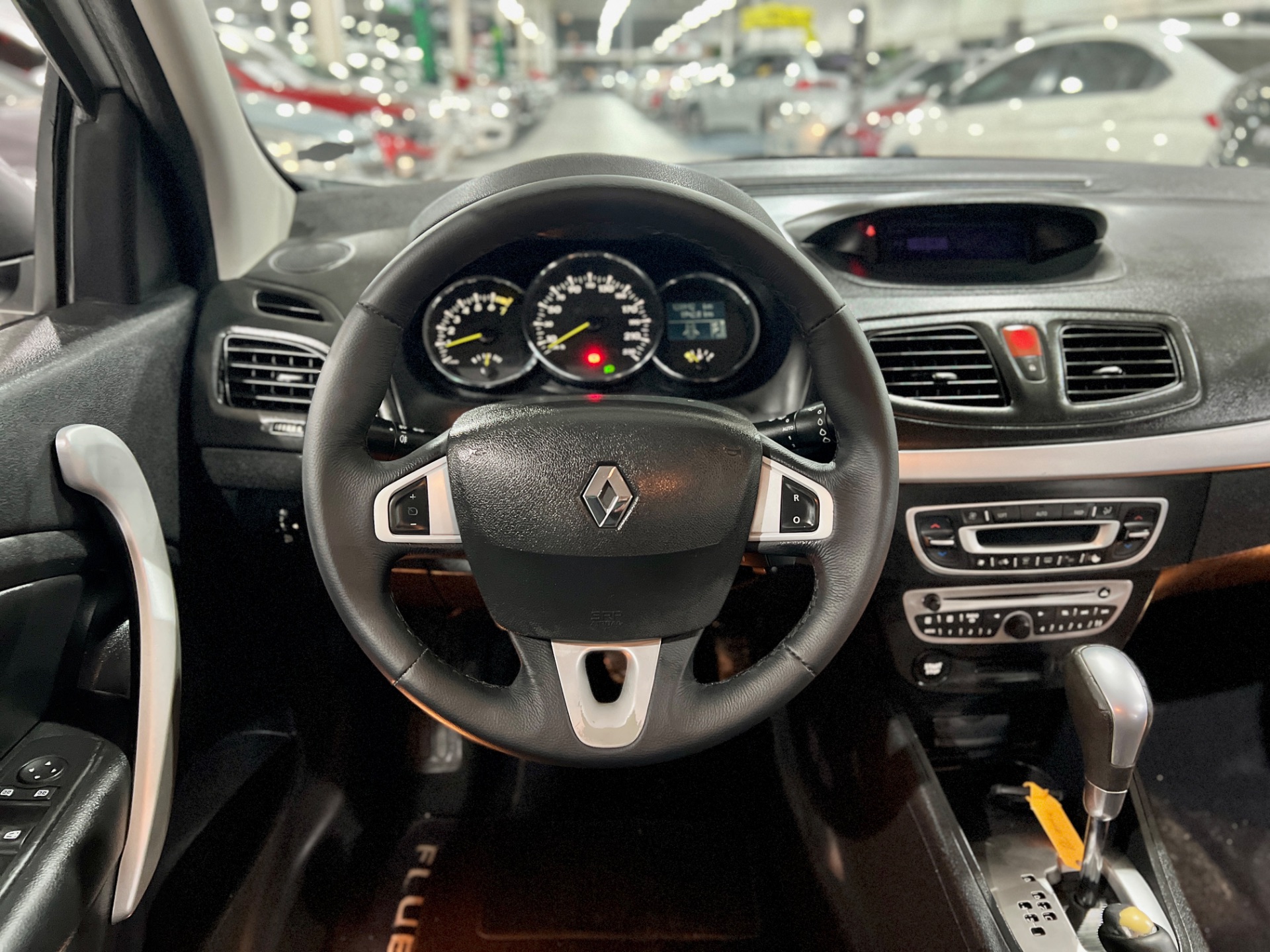 renault fluence dynamique 2.0 cvt 2013