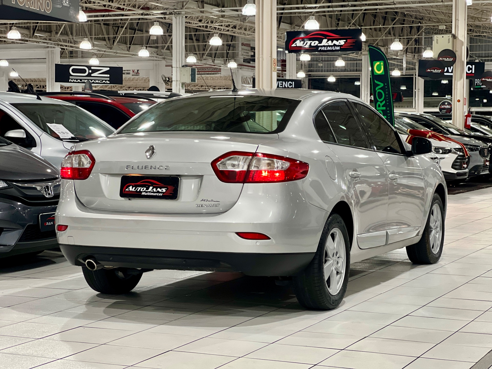 renault fluence dynamique 2.0 cvt 2013
