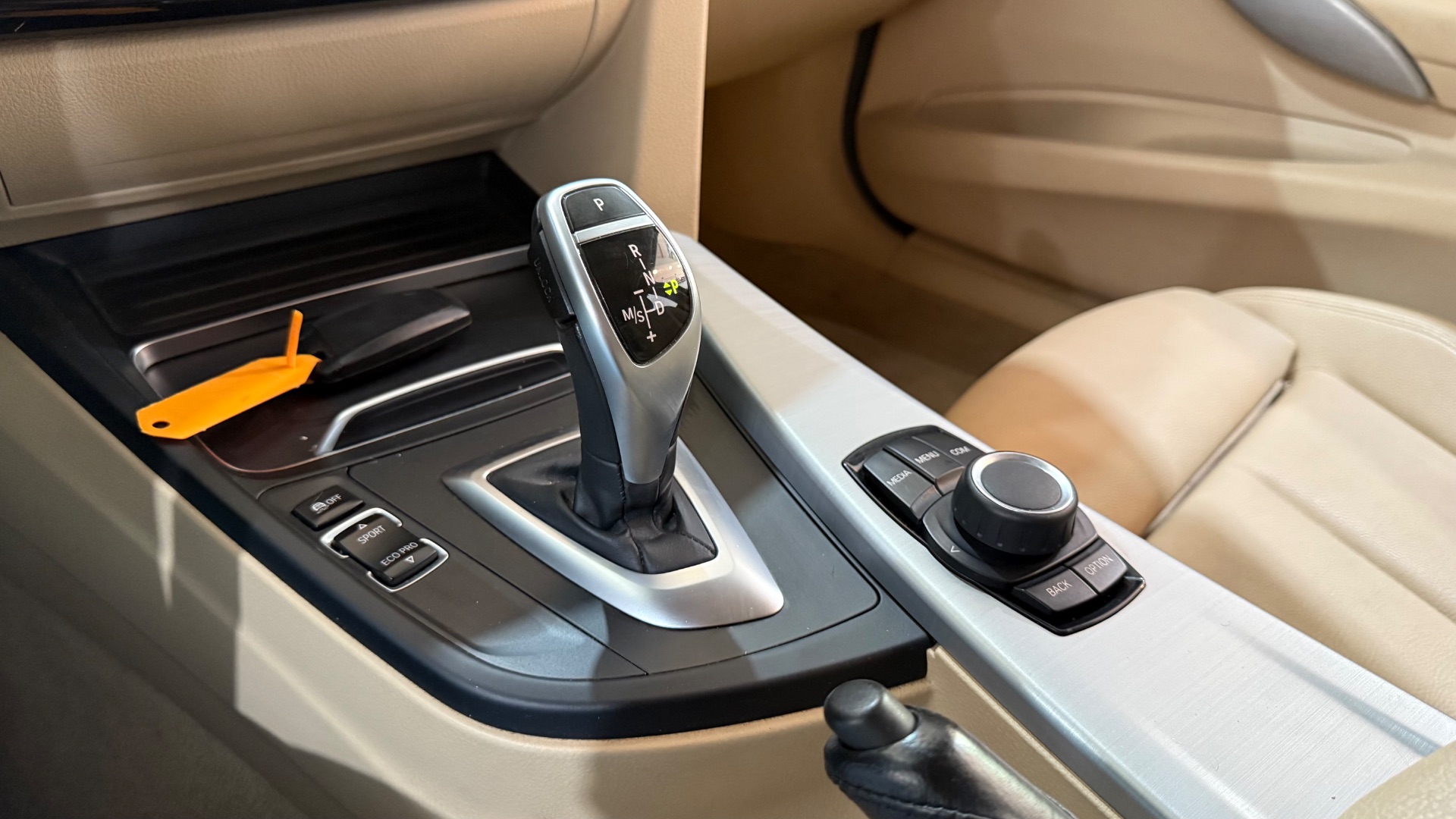 bmw 320i active flex 2018