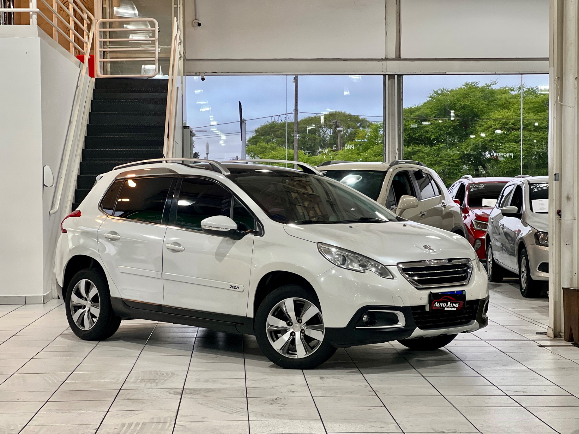 peugeot 2008 griffe at 1.6 com teto 2017