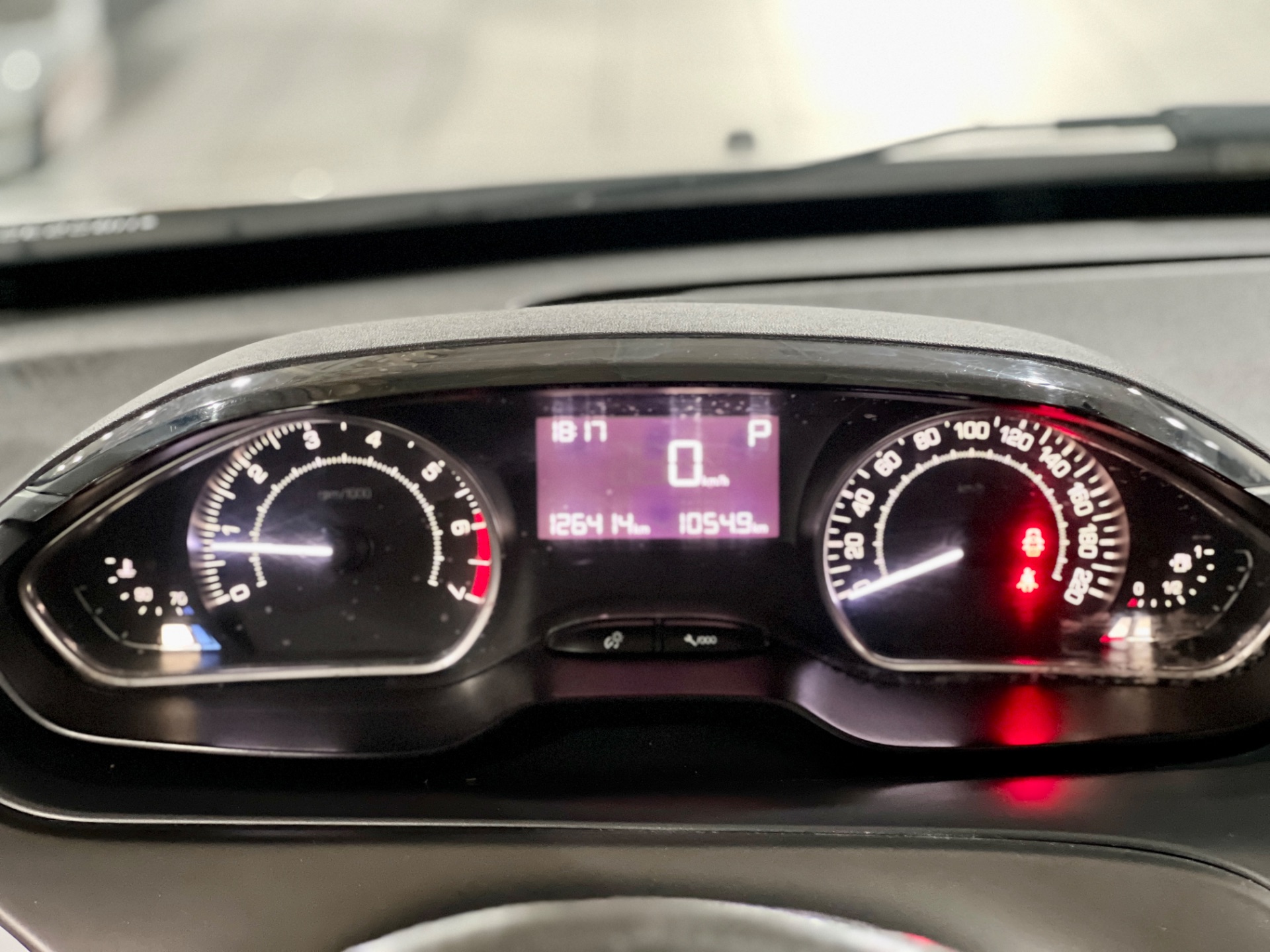 peugeot 2008 griffe at 1.6 com teto 2017