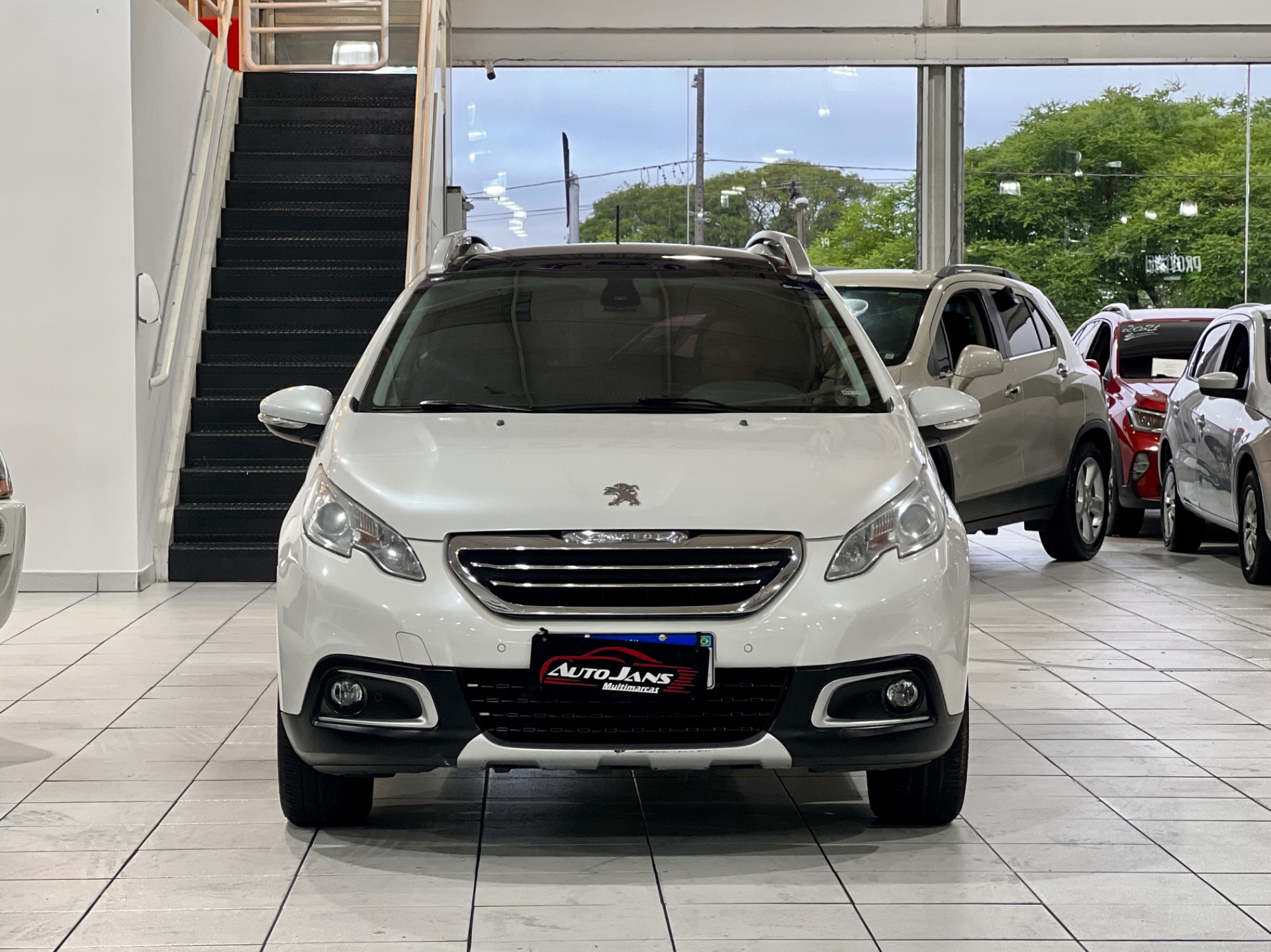 peugeot 2008 griffe at 1.6 com teto 2017