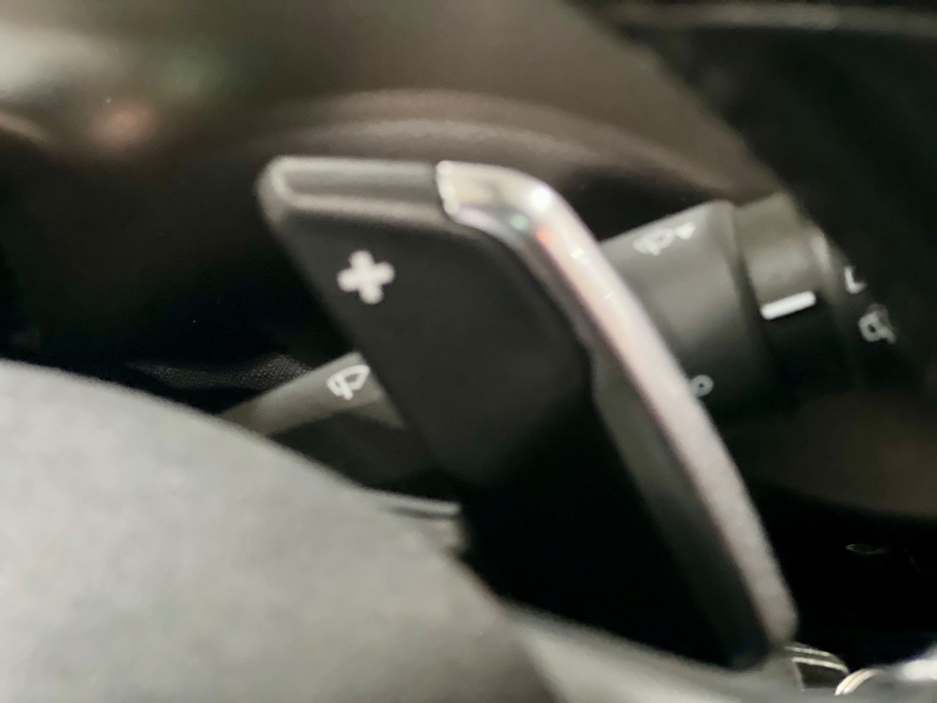 peugeot 2008 griffe at 1.6 com teto 2017