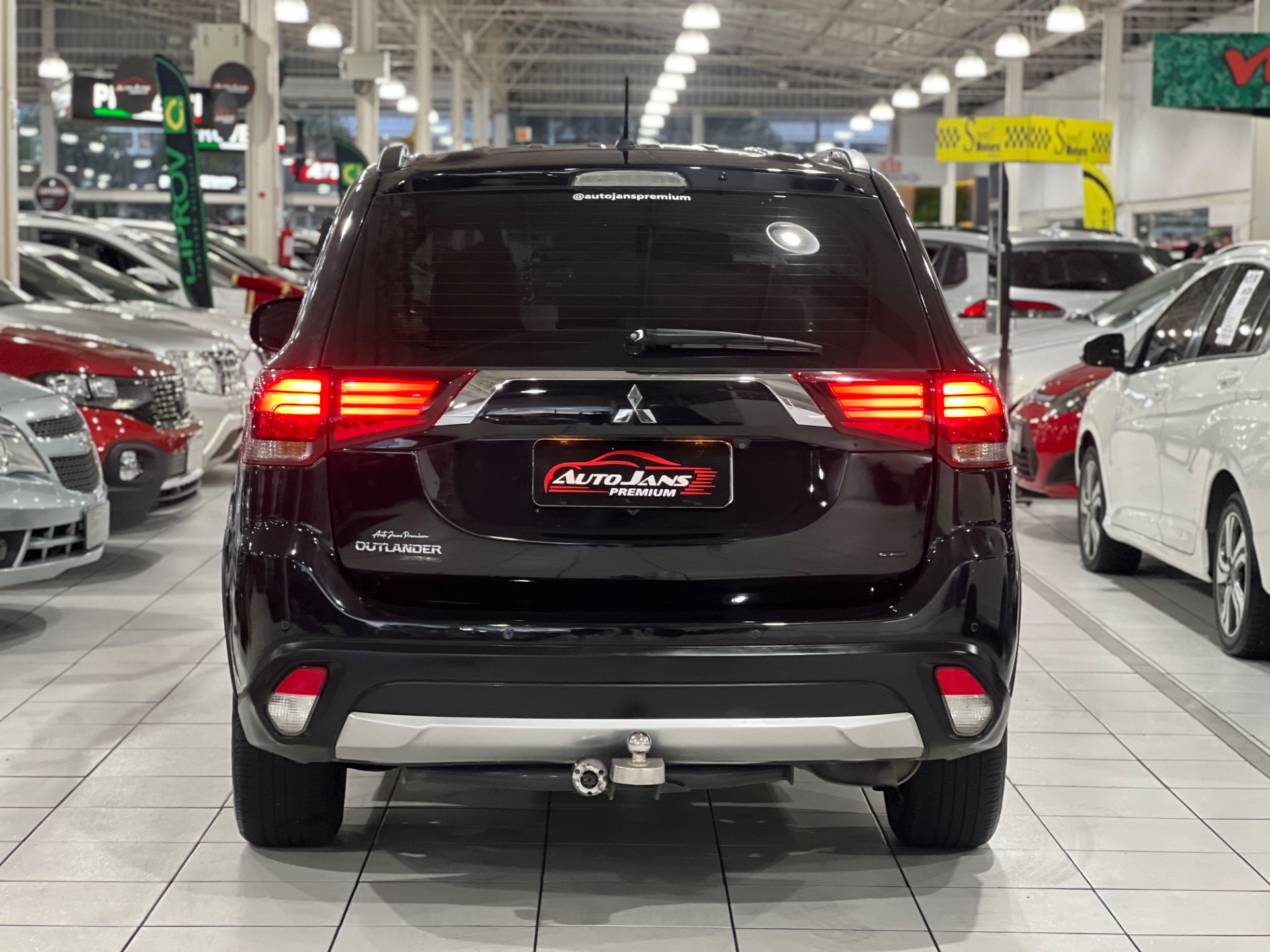 mitsubishi outlander 2.2 diesel at awd4 2016