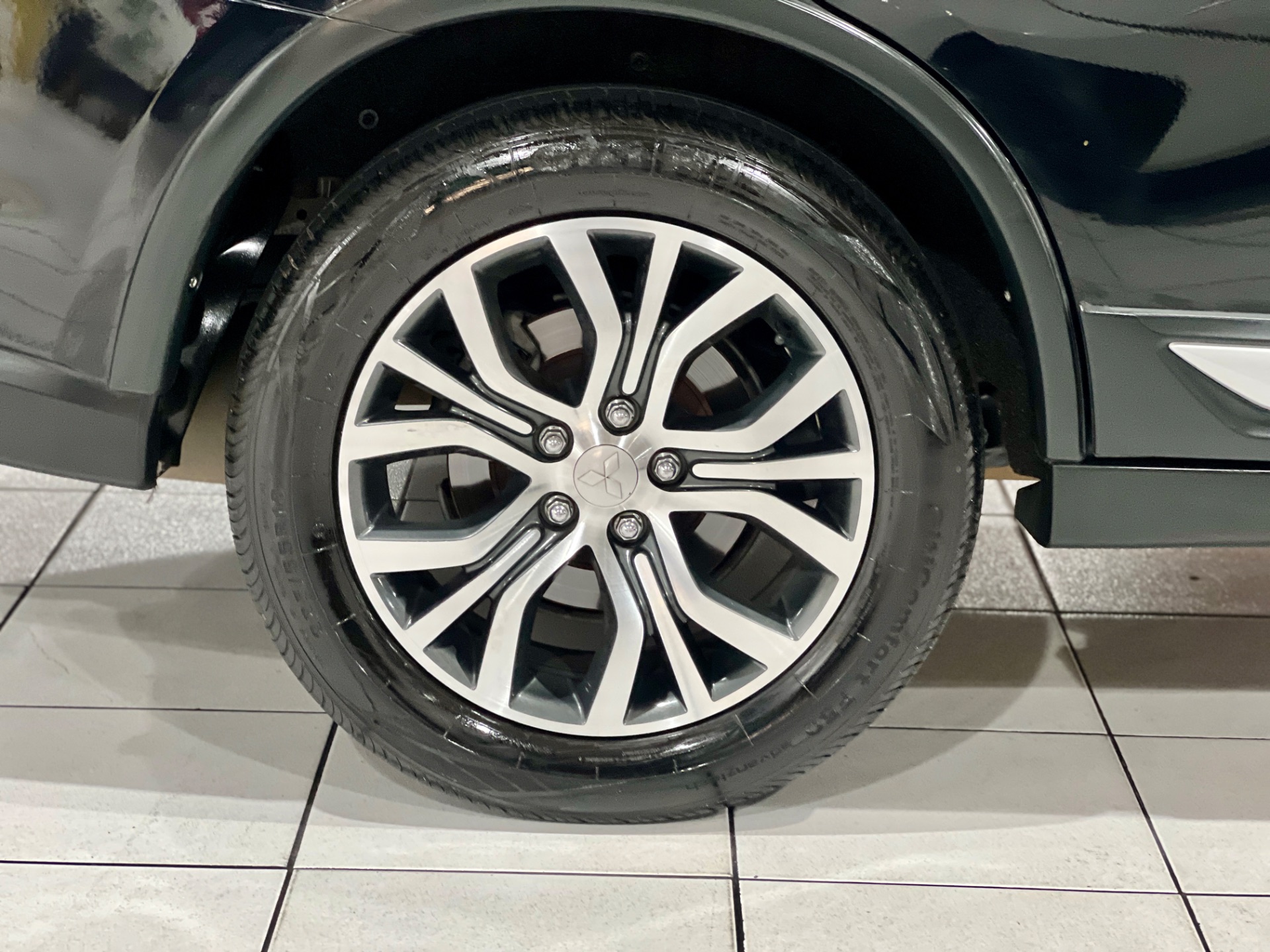 mitsubishi outlander 2.2 diesel at awd4 2016