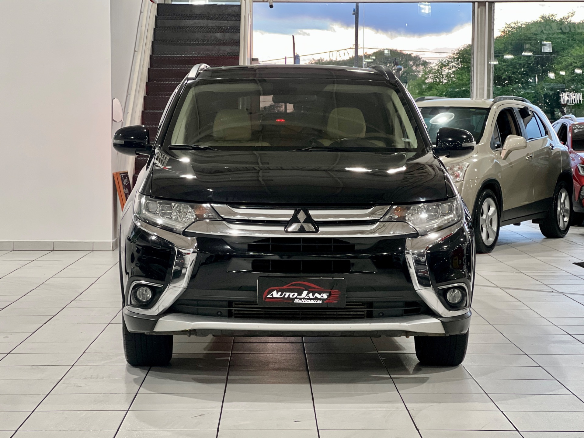 mitsubishi outlander 2.2 diesel at awd4 2016