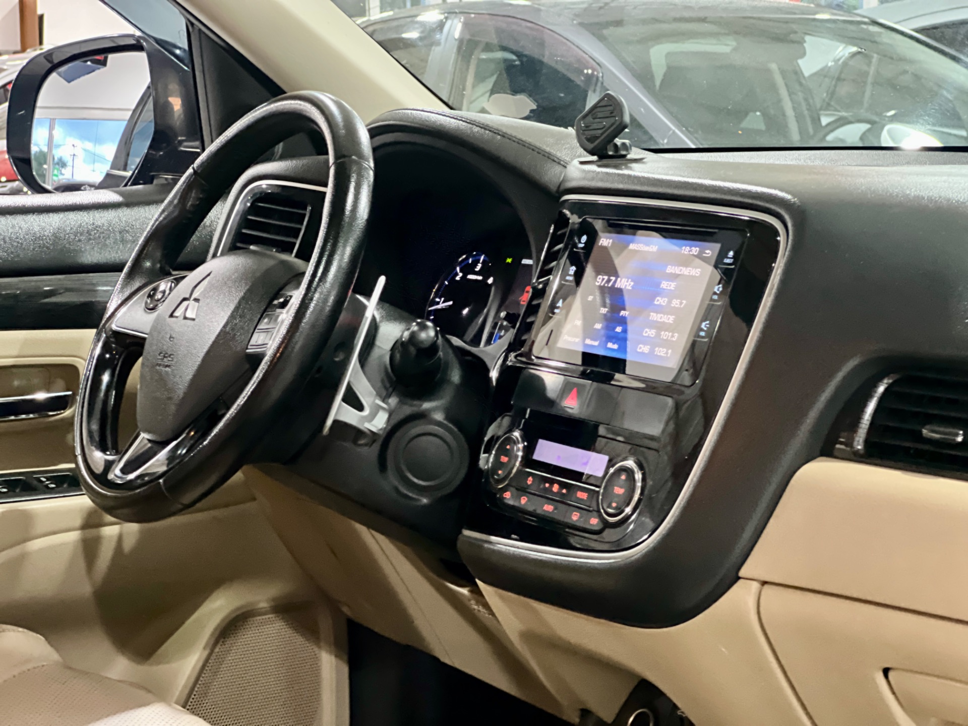 mitsubishi outlander 2.2 diesel at awd4 2016