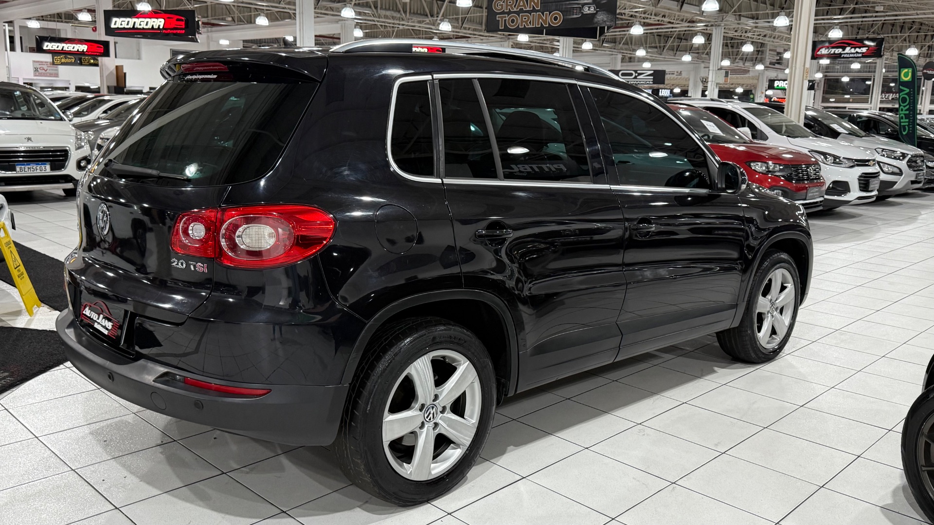 volkswagen tiguan 2.0 tsi 2010