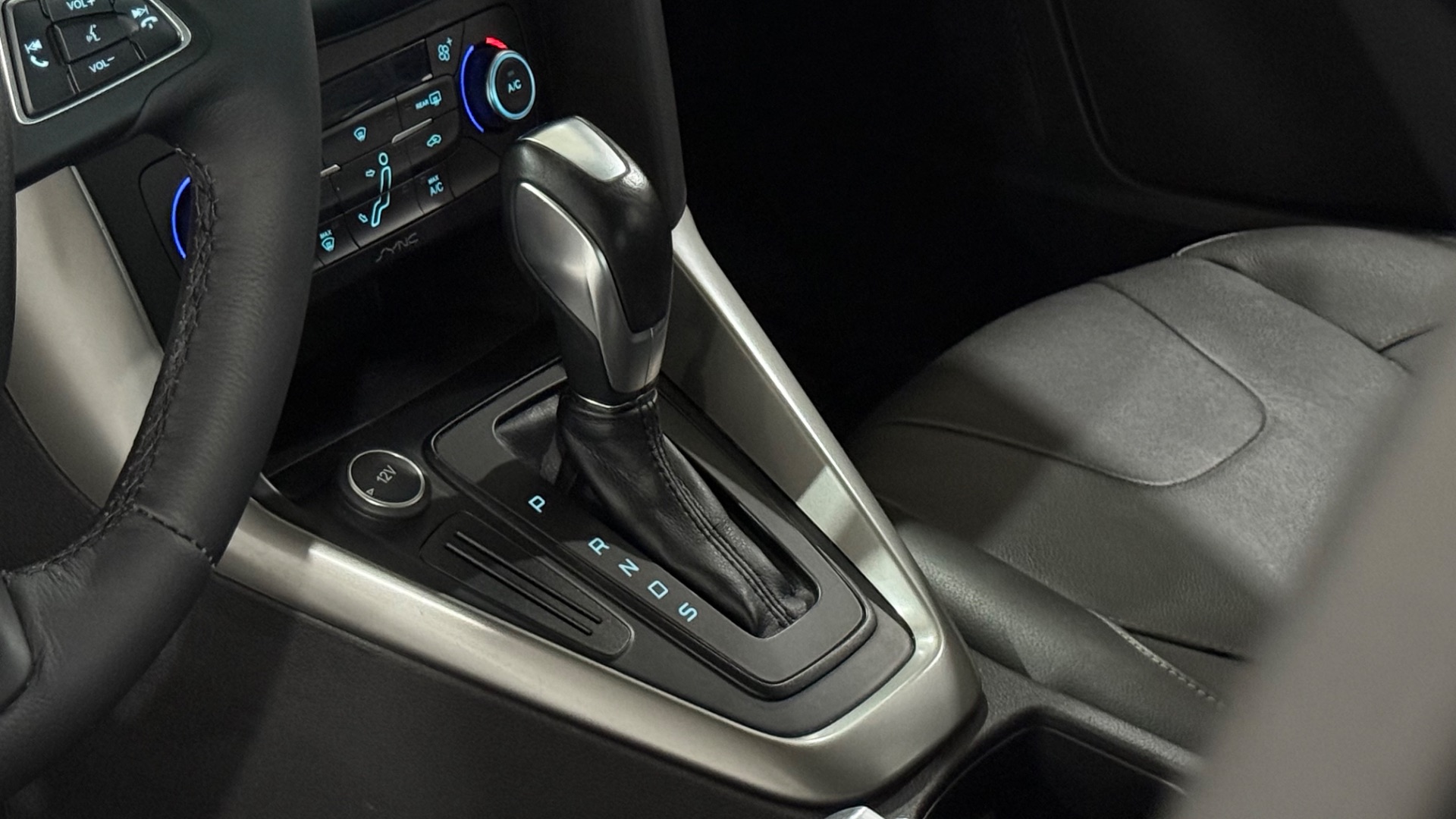 ford focus se at 2.0sc 2016