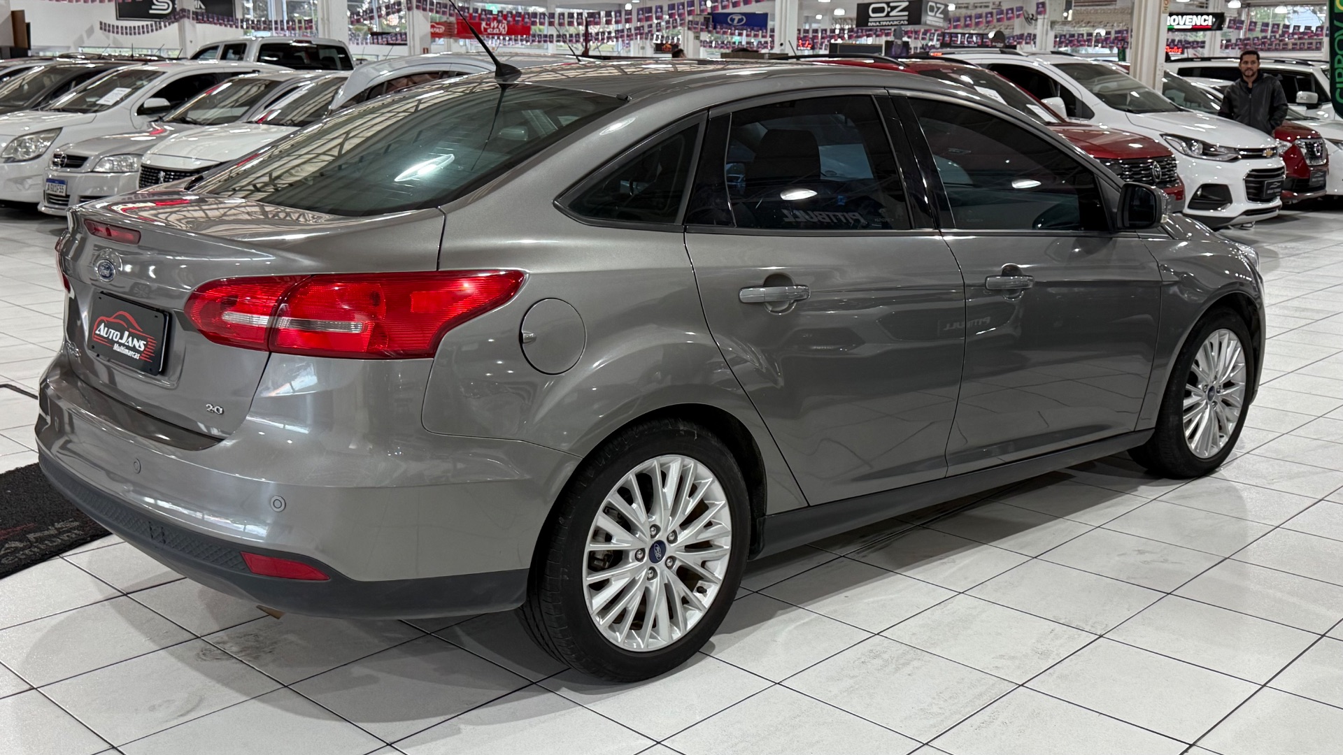 ford focus se at 2.0sc 2016