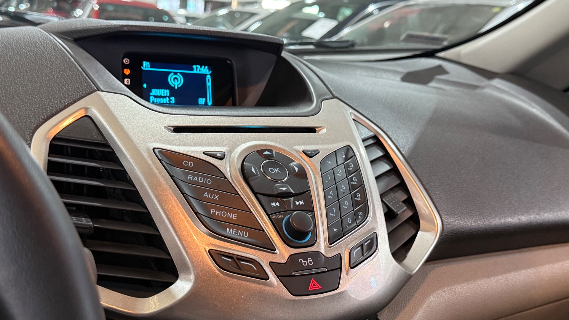 ford ecosport titanium at 2.0 2014