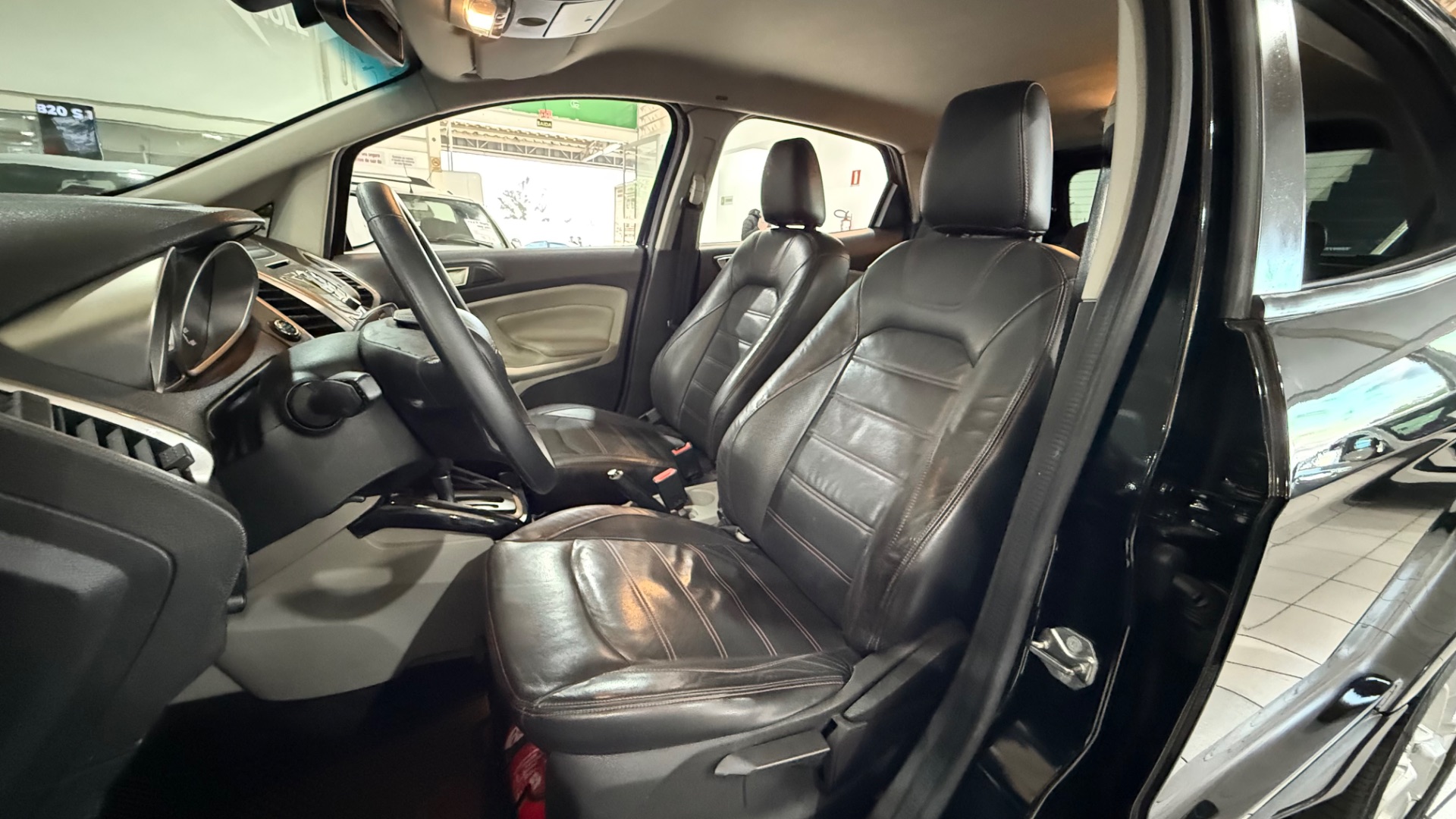 ford ecosport titanium at 2.0 2014