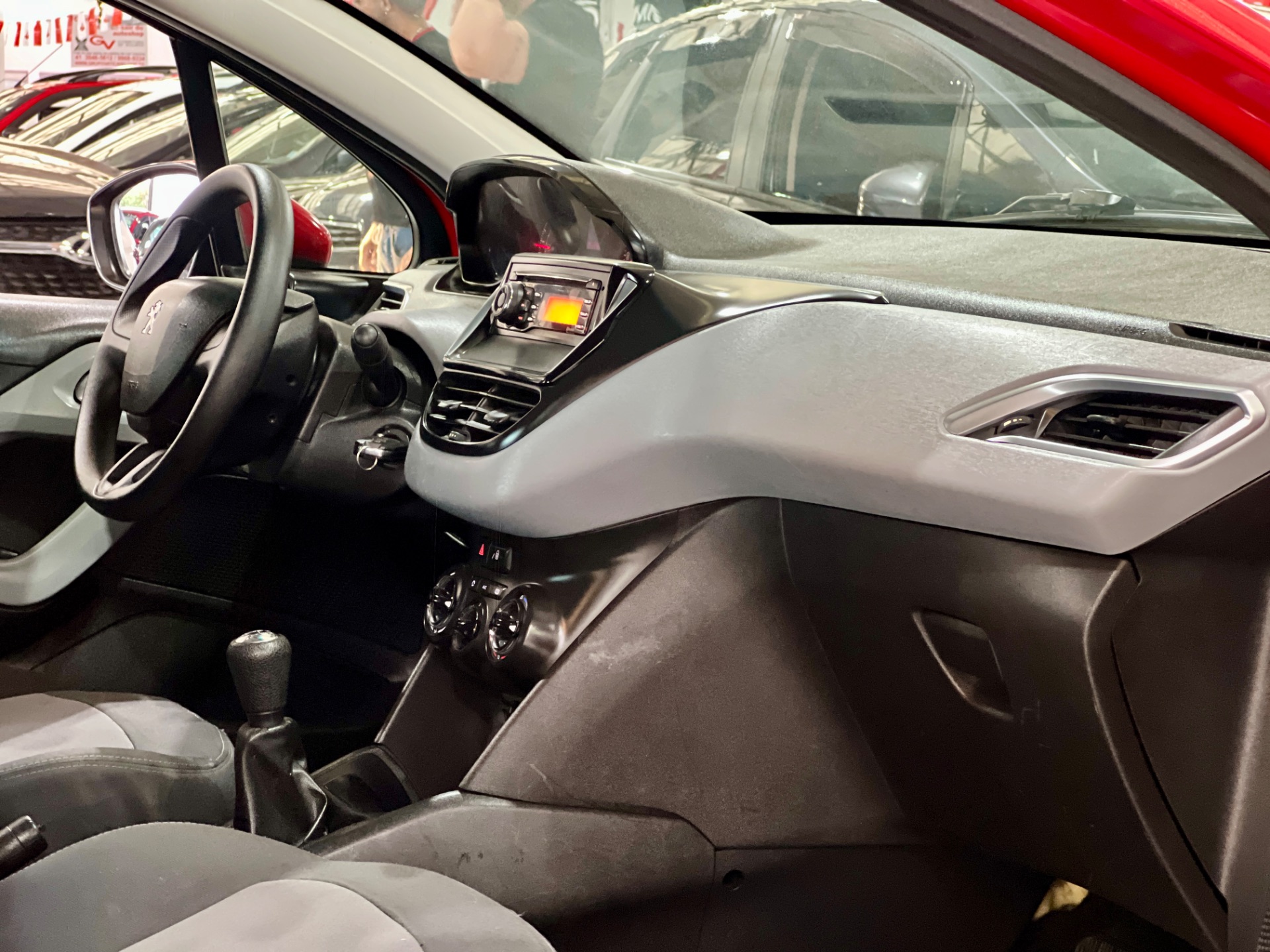 peugeot 208 1.5 active completo 2015