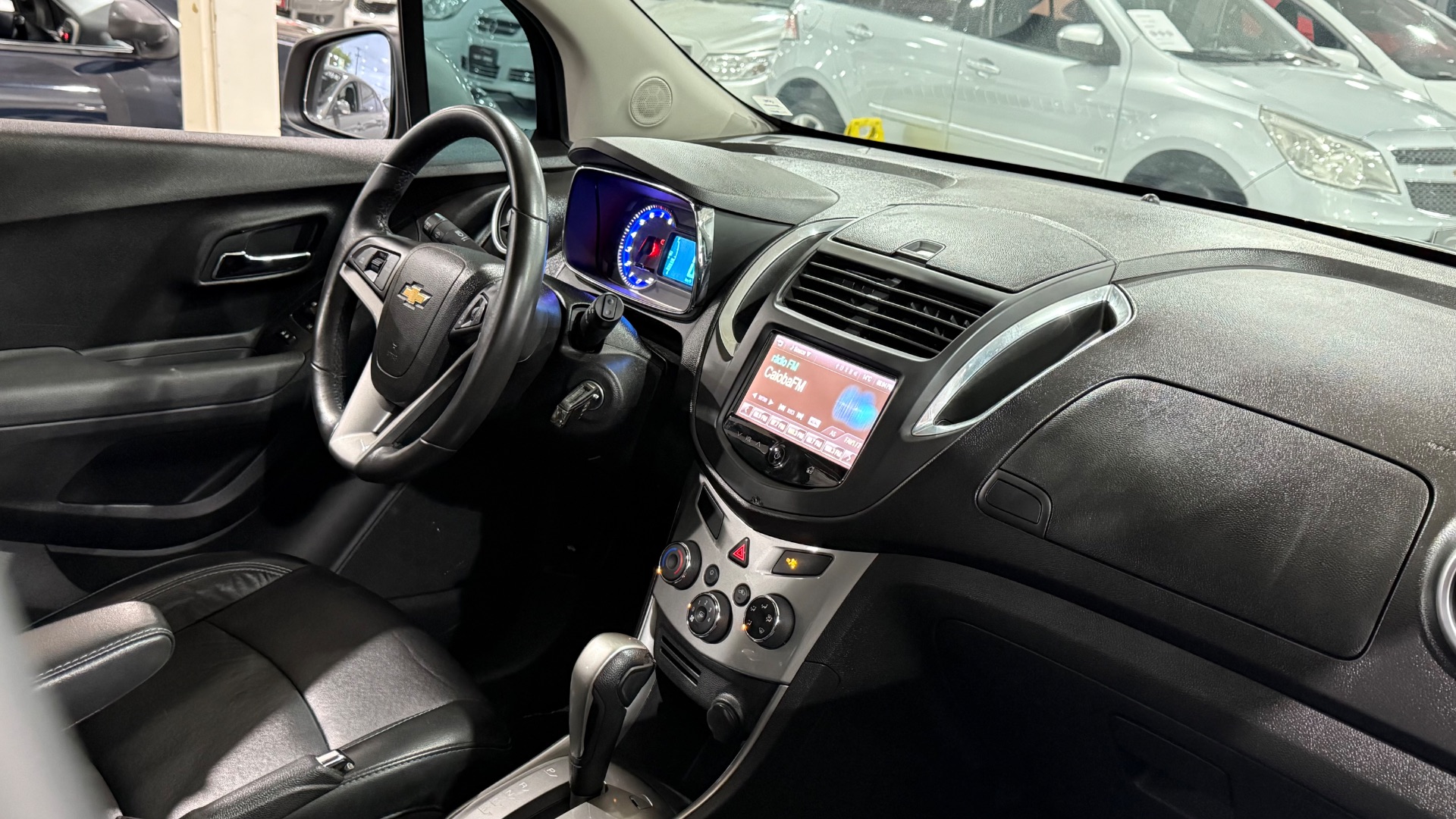 chevrolet chev tracker ltz at 2015