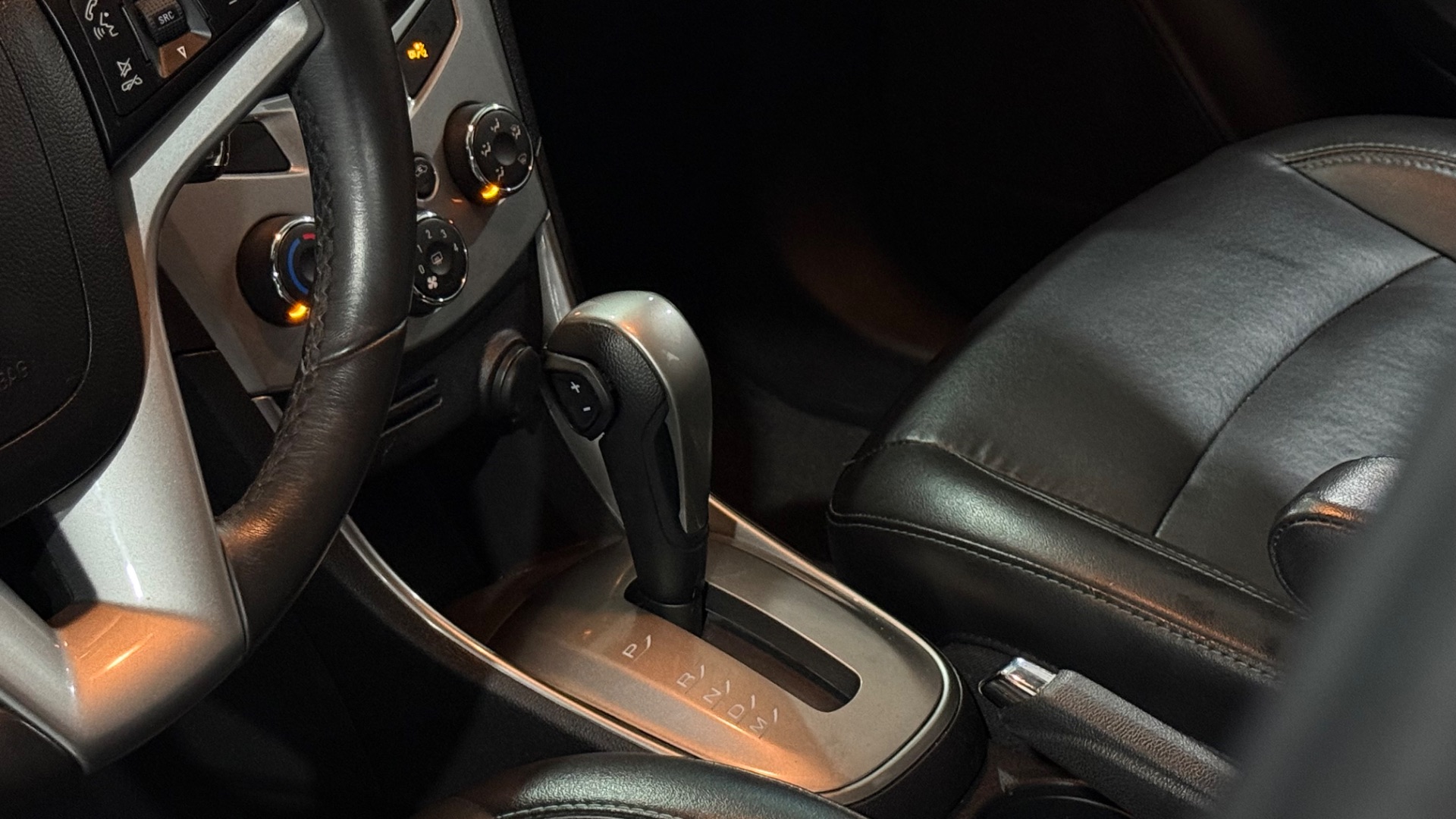 chevrolet chev tracker ltz at 2015