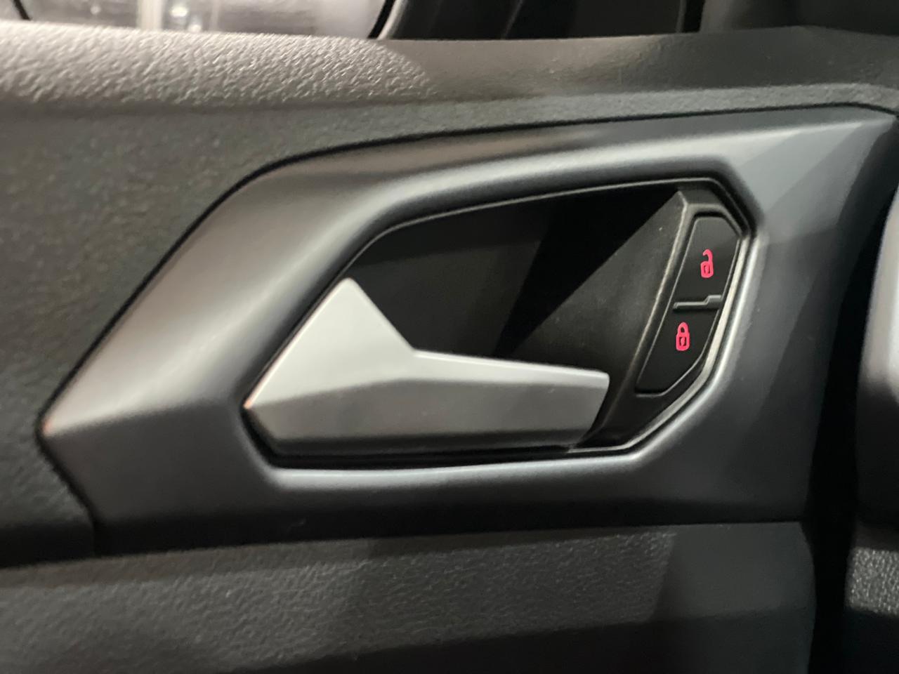 volkswagen t cross 1.0 tsi at 2023