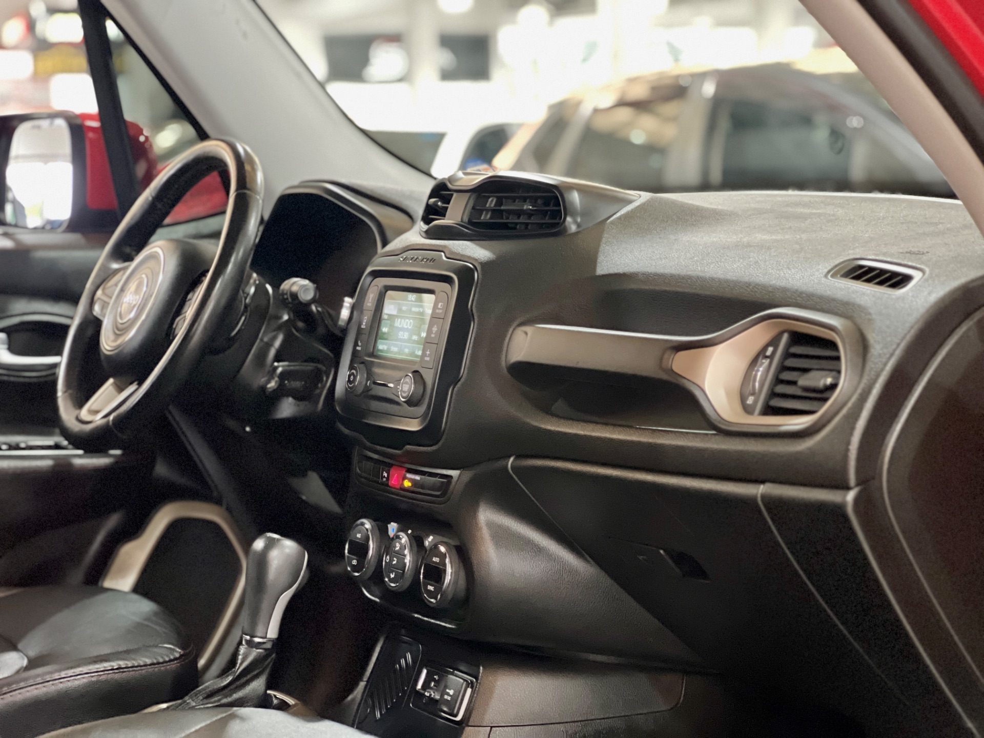 jeep renegade longitude 1.8 at 2016